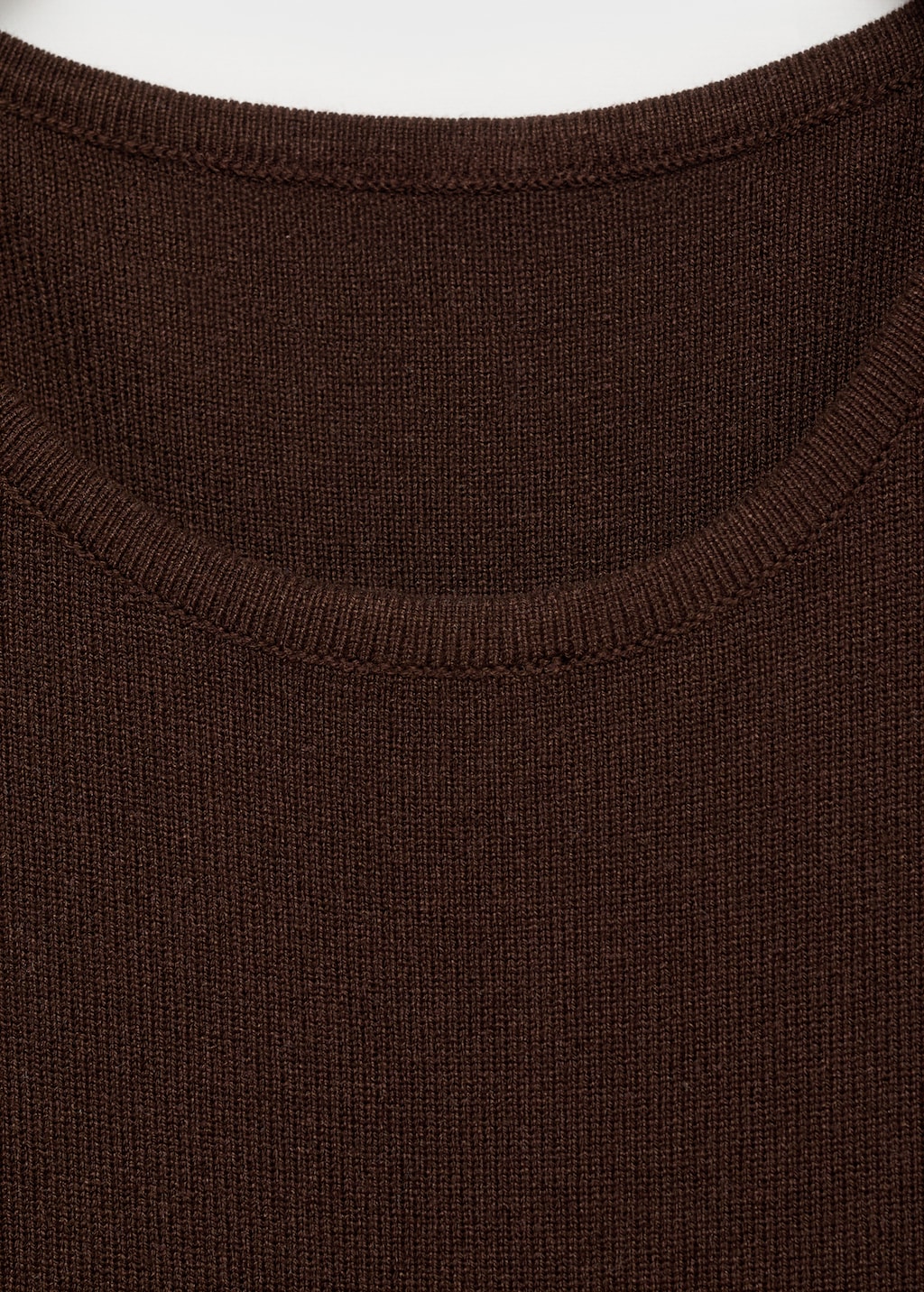 Halter-neck knitted dress