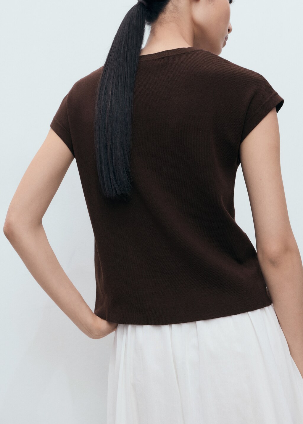 Short-sleeved knitted cotton sweater