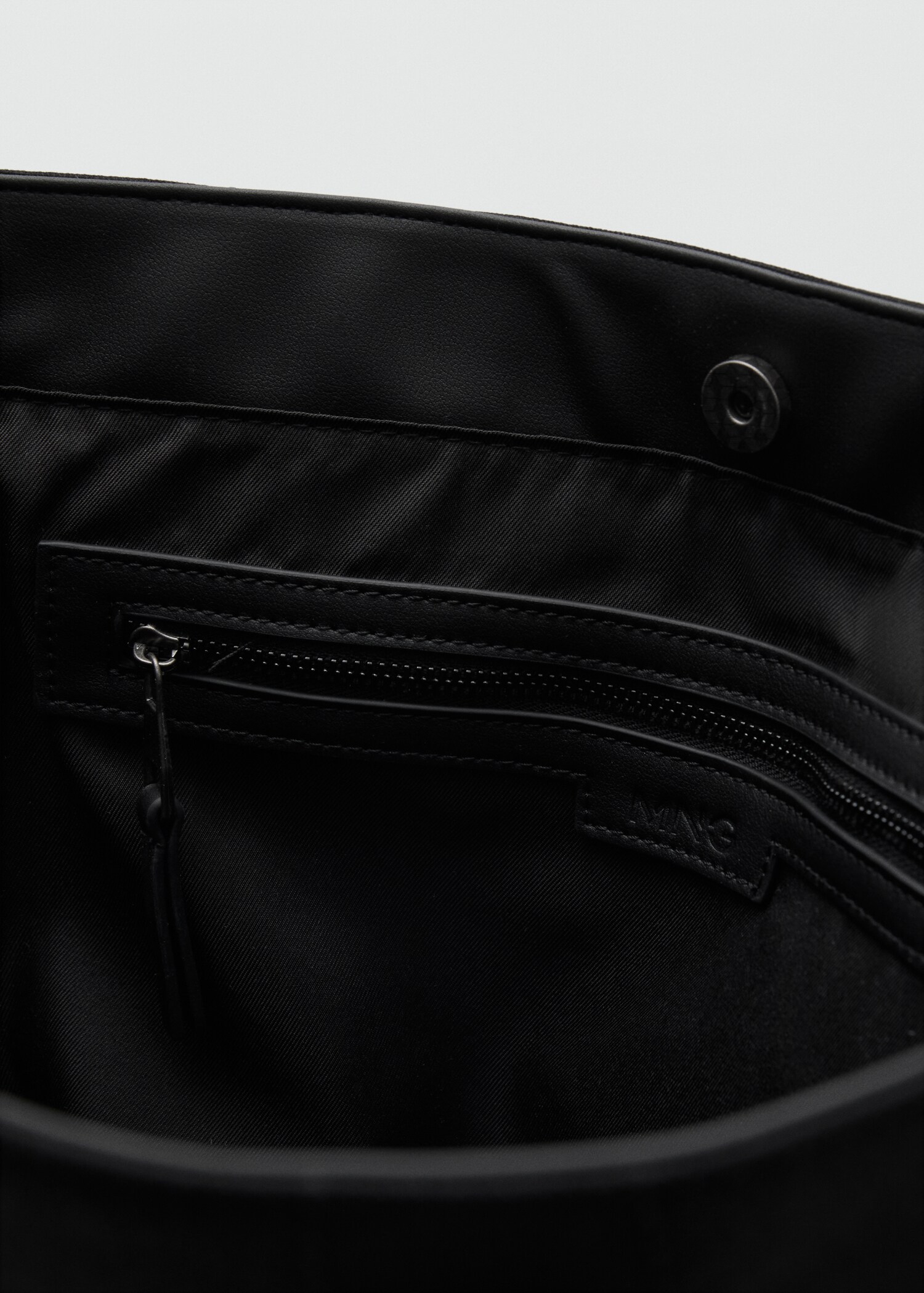 Cotton tote bag with front pocket - Details of the article 3