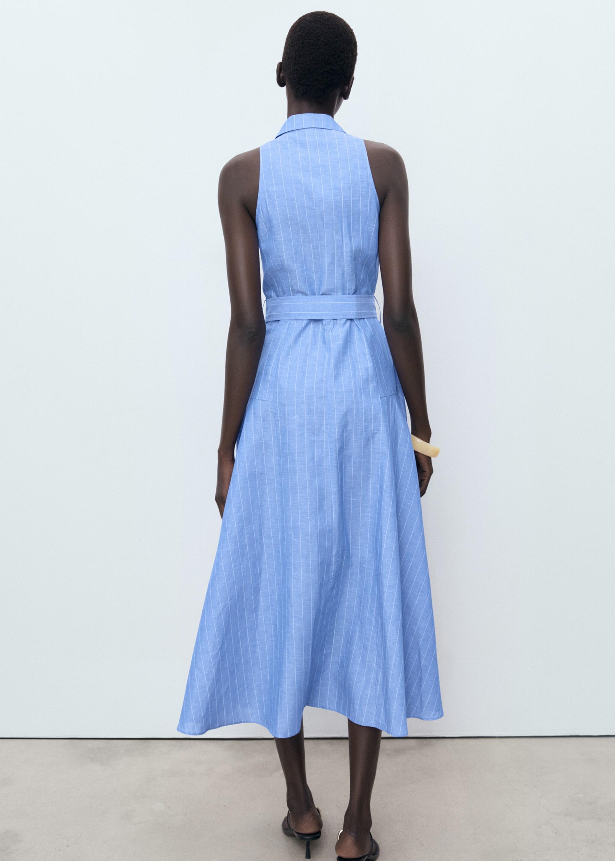 Robe chemise lin mélangé à rayures - Verso de l’article