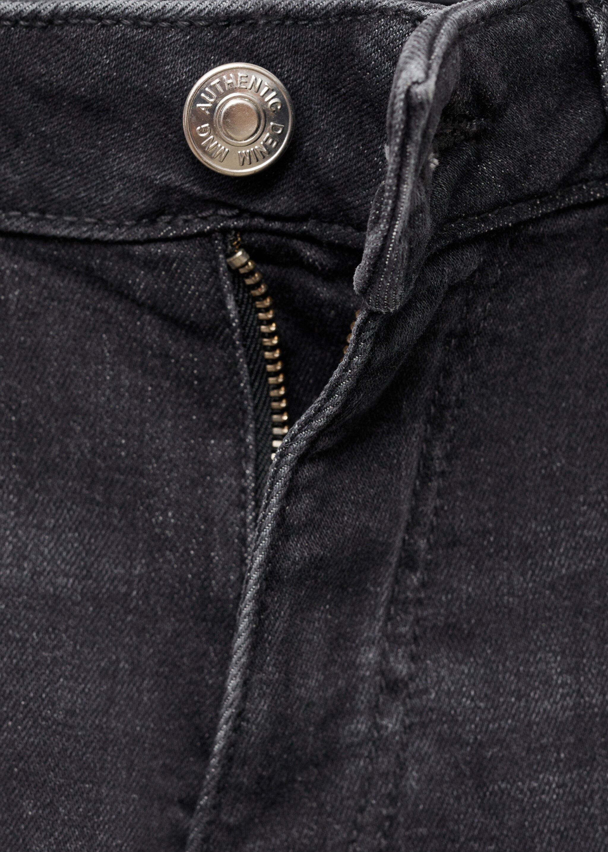 Straight-fit jeans with studs - Details of the article 8, Black denim. Ref: 17062912-00.