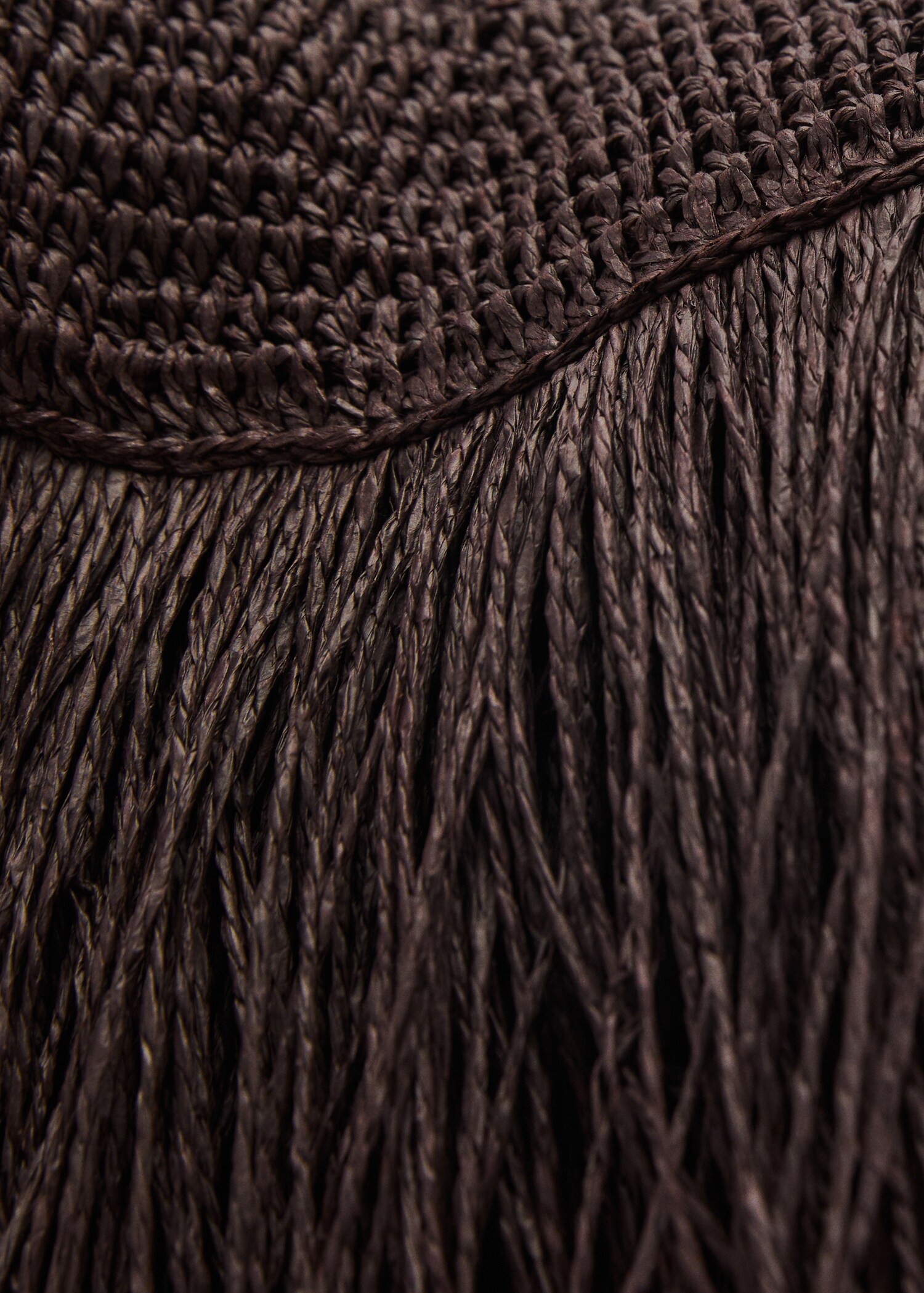 Natural fibre handbag with fringes - Details of the article 1