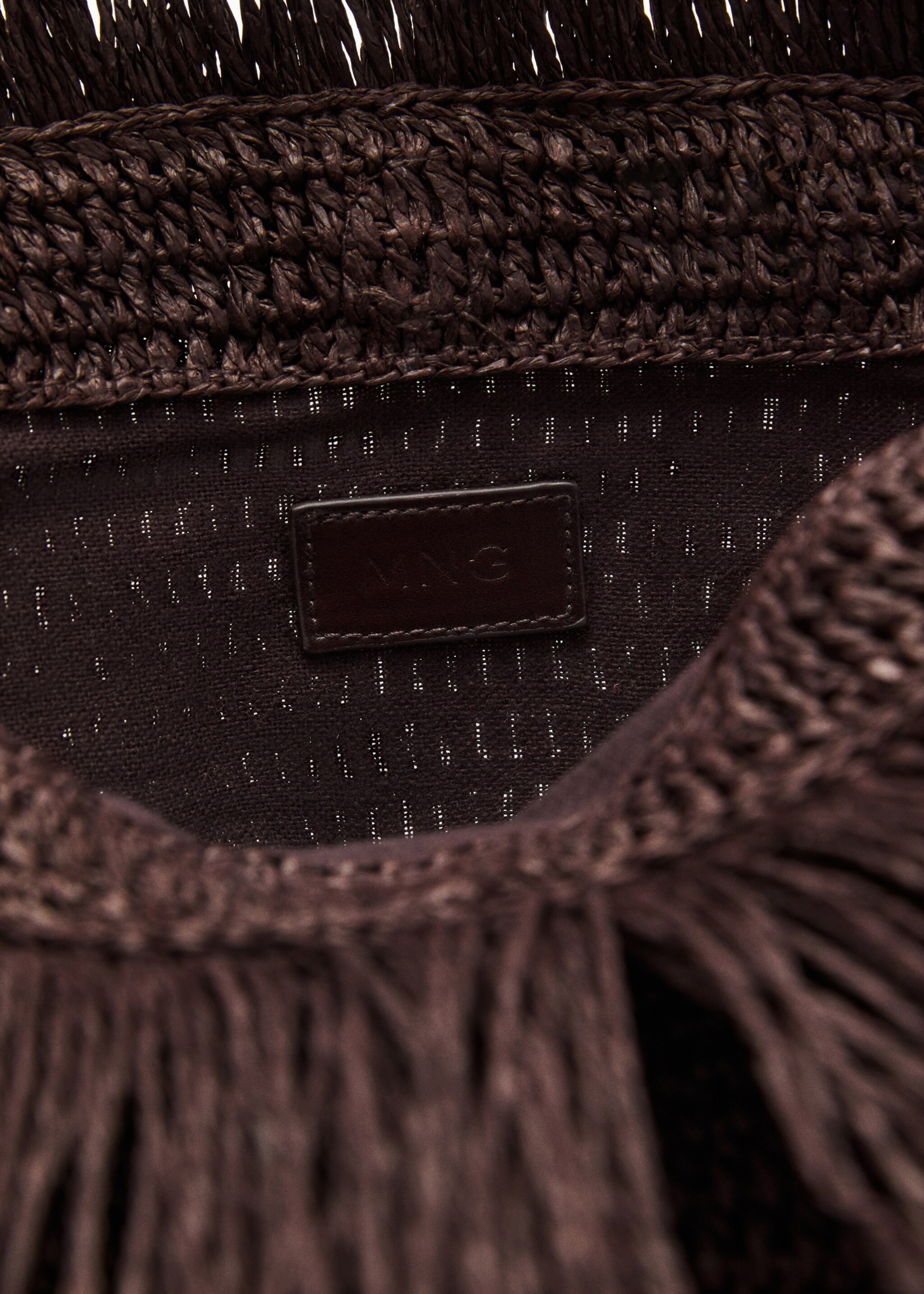 Natural fibre handbag with fringes - Details of the article 3
