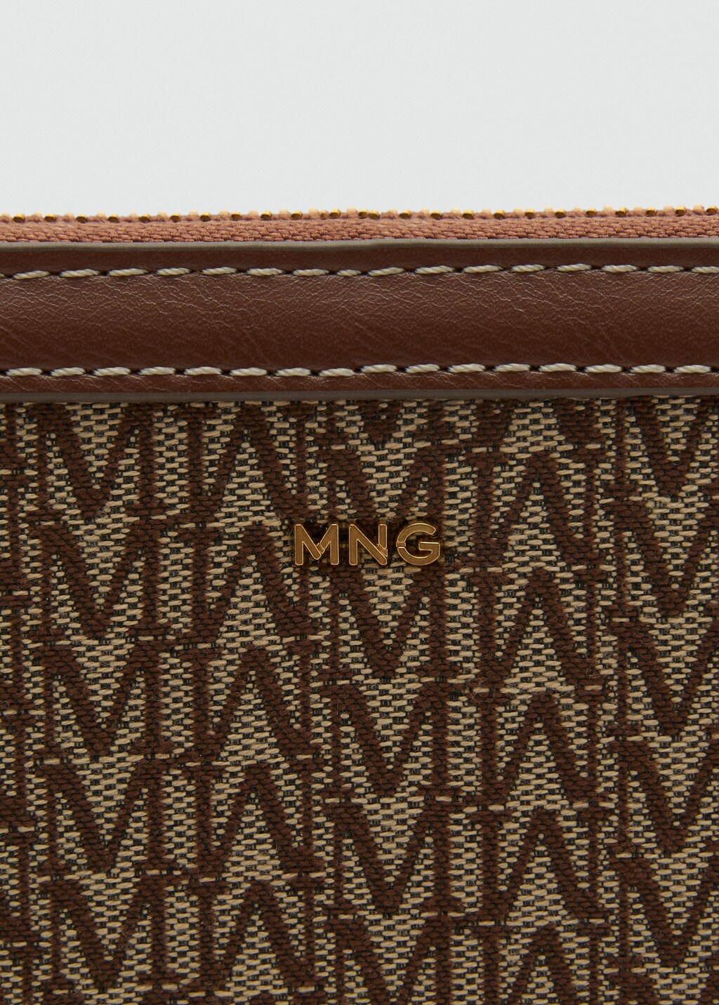 Medium jacquard wallet with logo