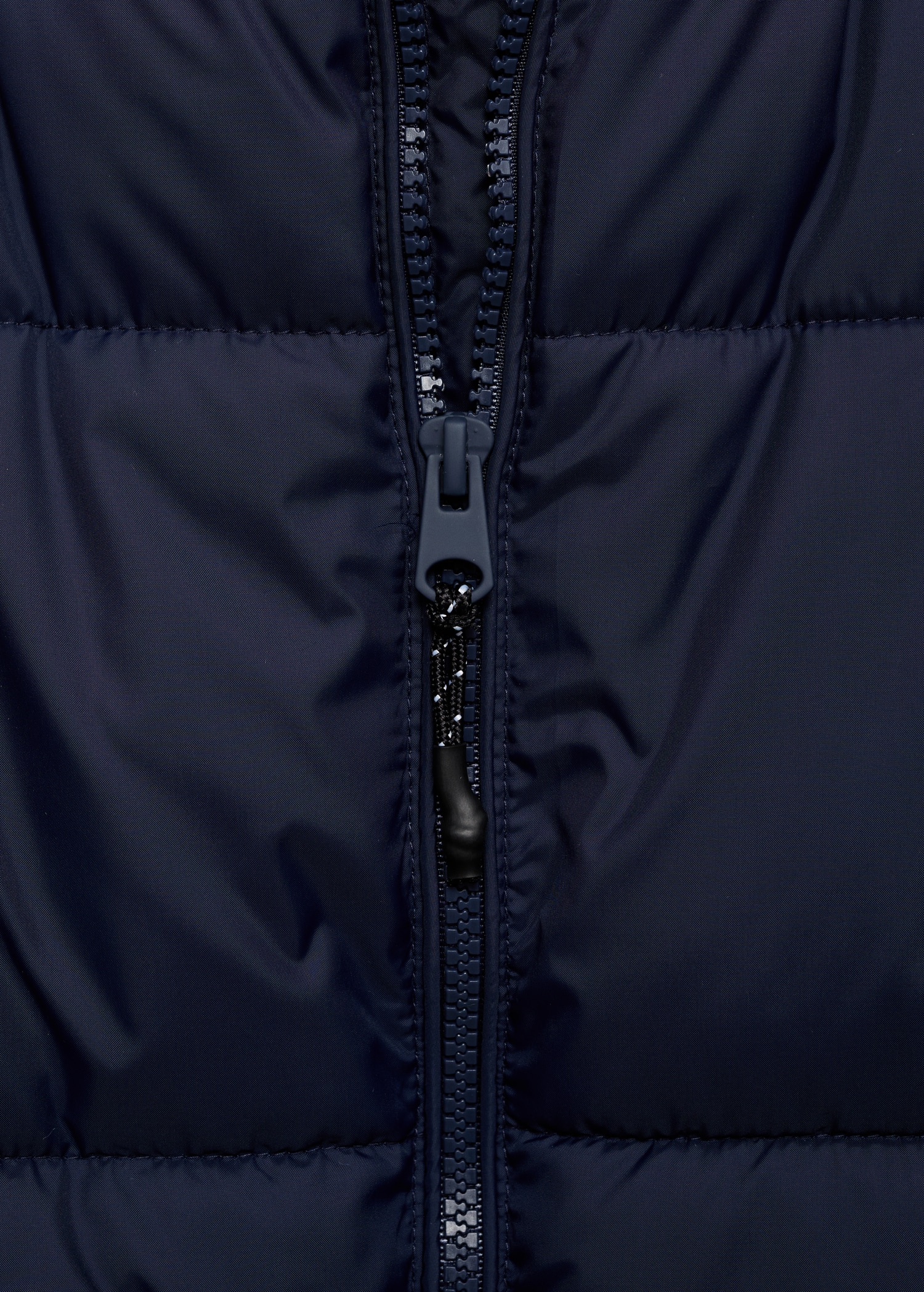 Hood quilted coat - Details of the article 8