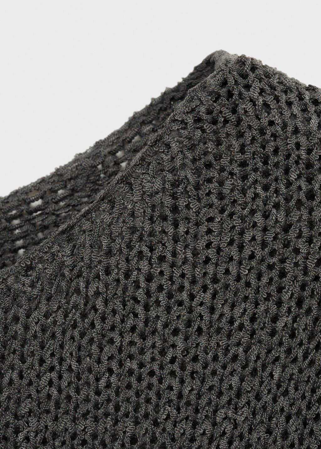 Knit sweater with lace pattern