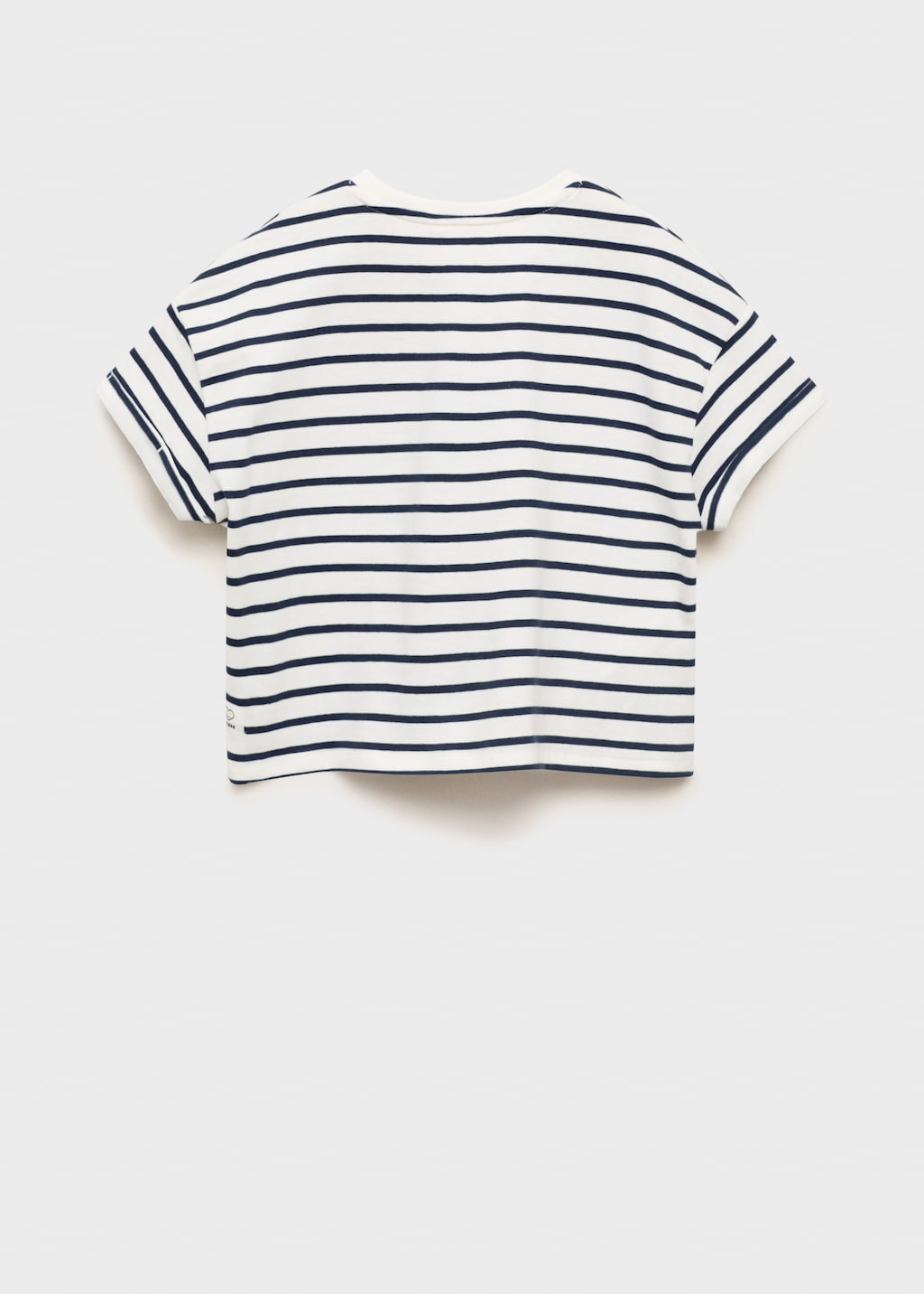 Striped short-sleeved t-shirt