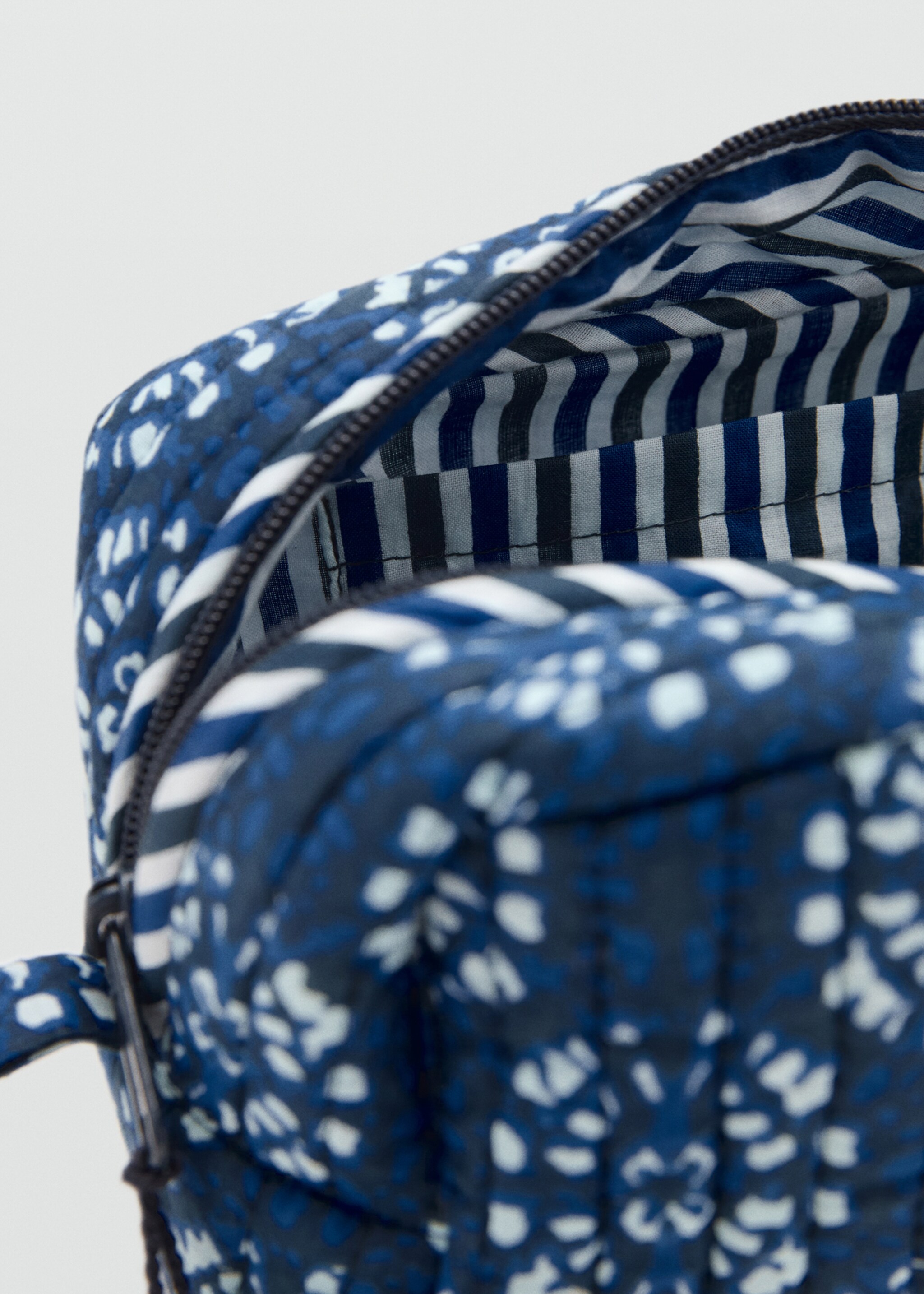 Ethno-Muster Necessaire - Detail des Artikels 2