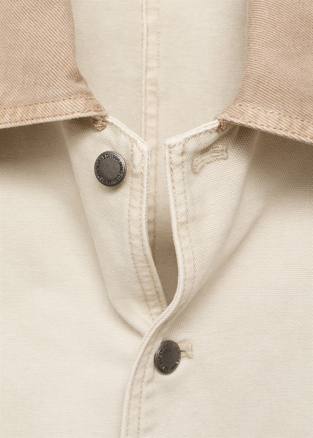 Denim barn jacket with contrasting collar