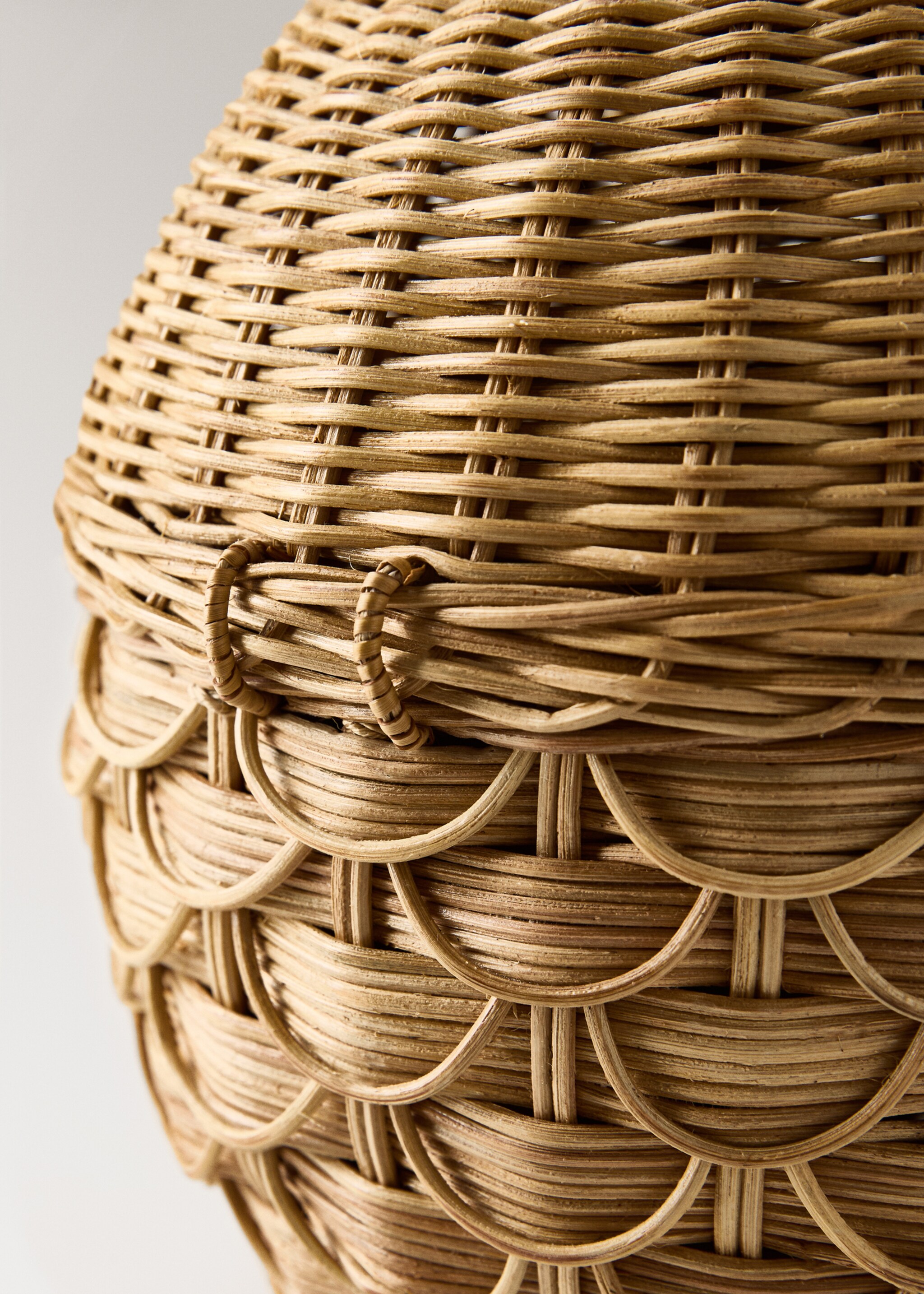 Rattan owl children’s basket - Details of the article 4, Brown. Ref: 17063322-00.