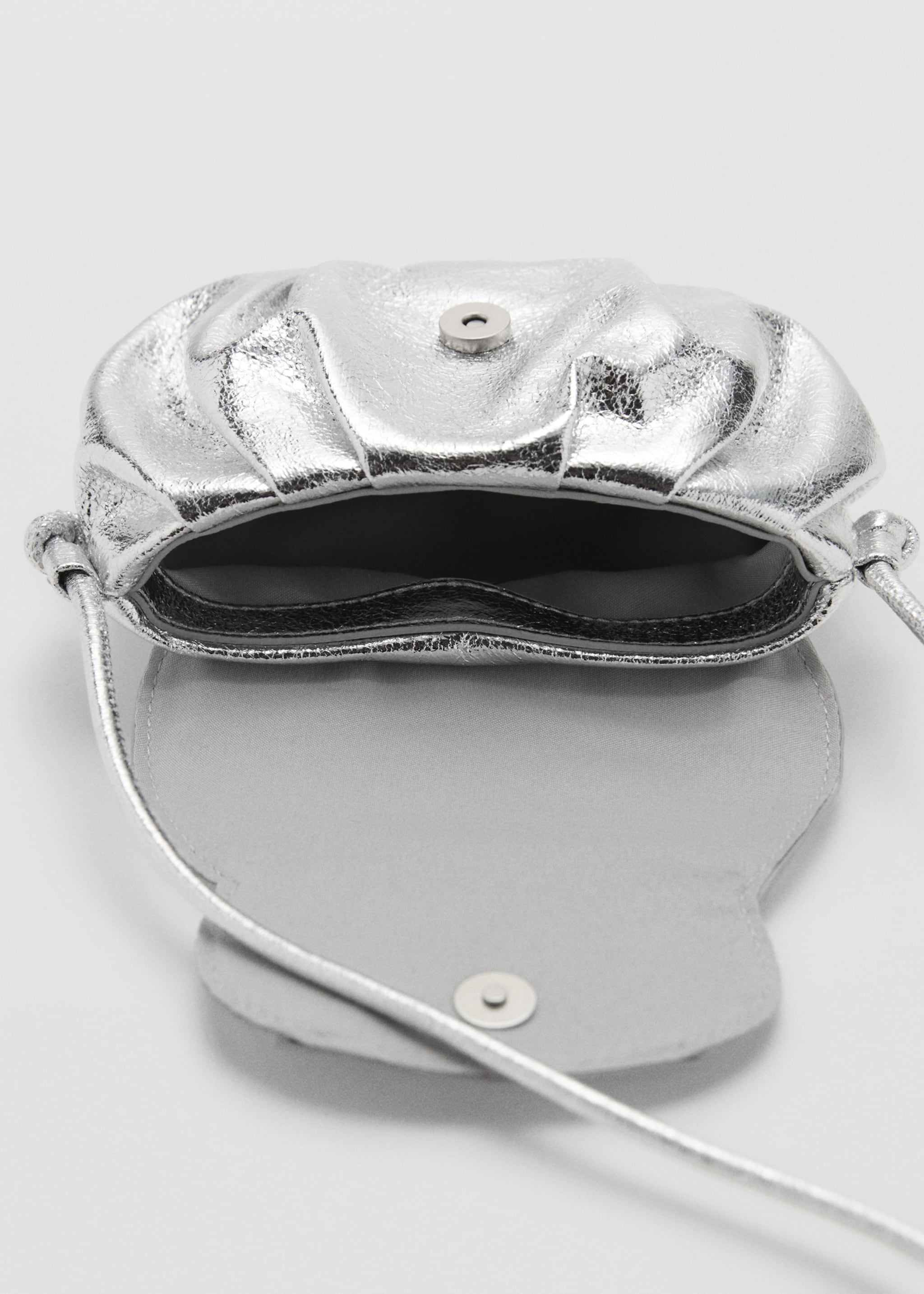 Bolsa silver - Pormenor do artigo 2