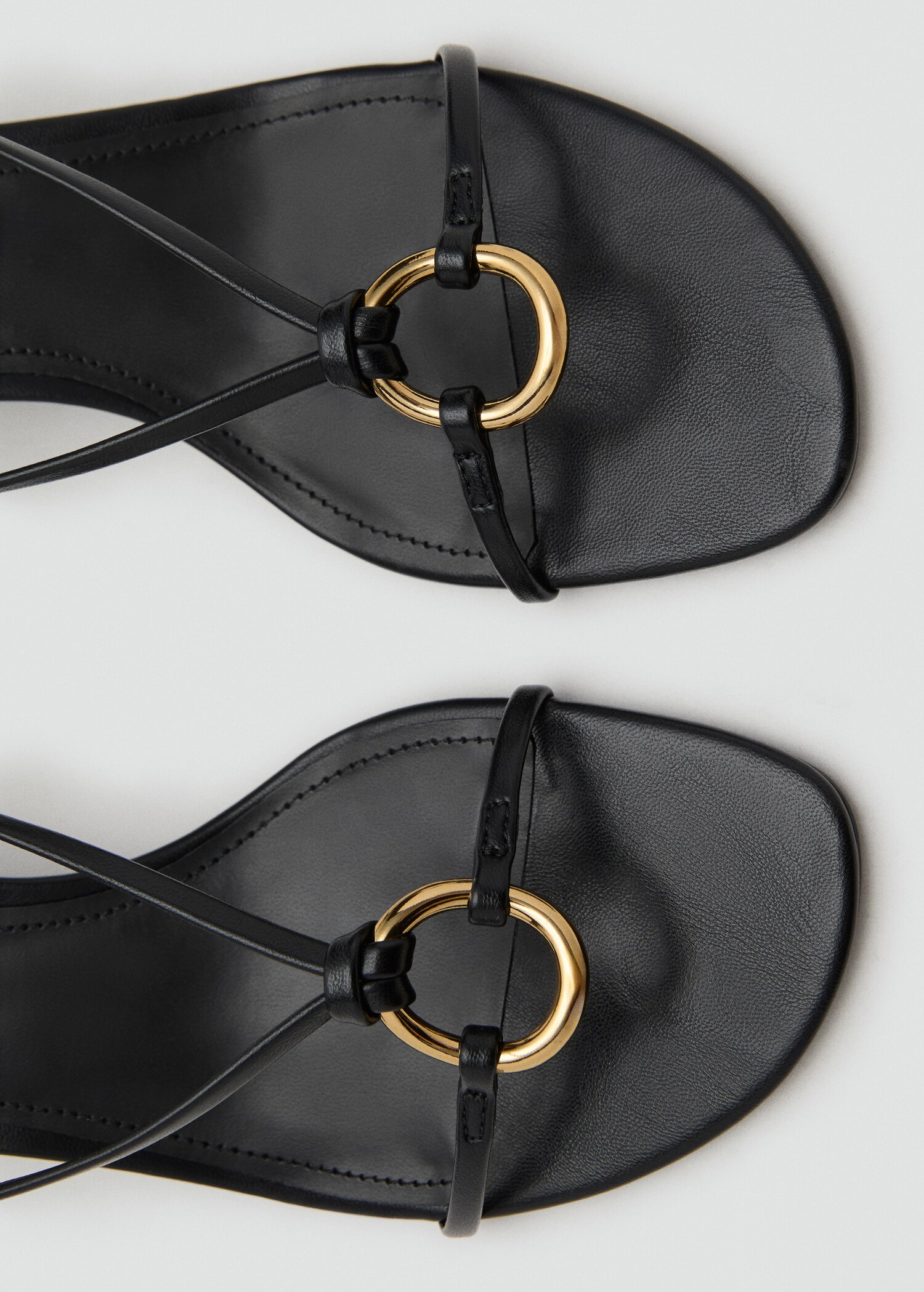 Heeled sandal with hoop detail - Details of the article 1