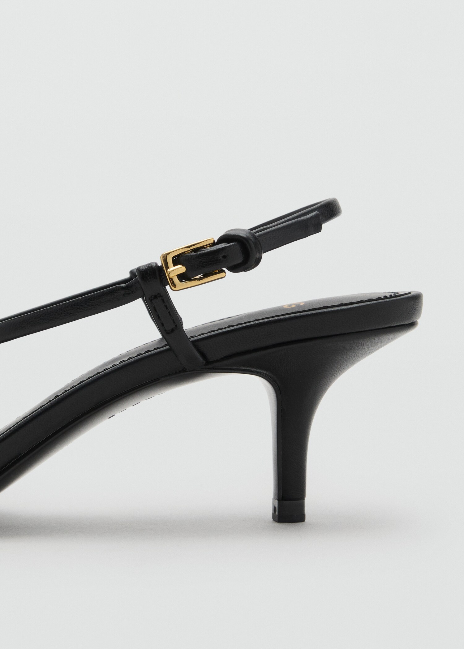 Heeled sandal with hoop detail - Details of the article 2