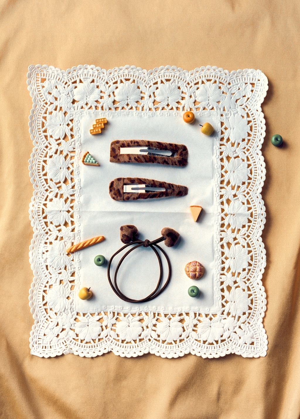 Pack of rubber bands and clips