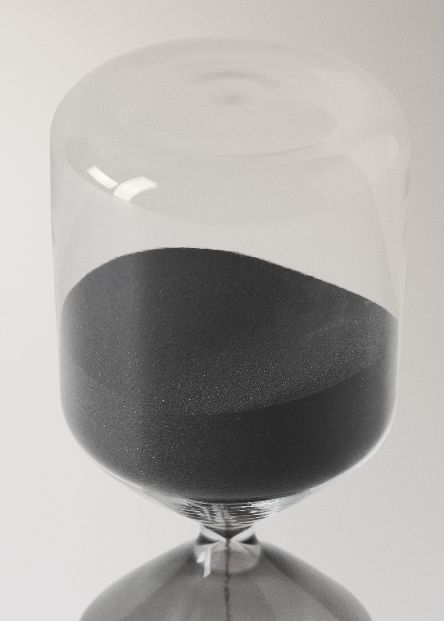 Medium hourglass - Details of the article 1
