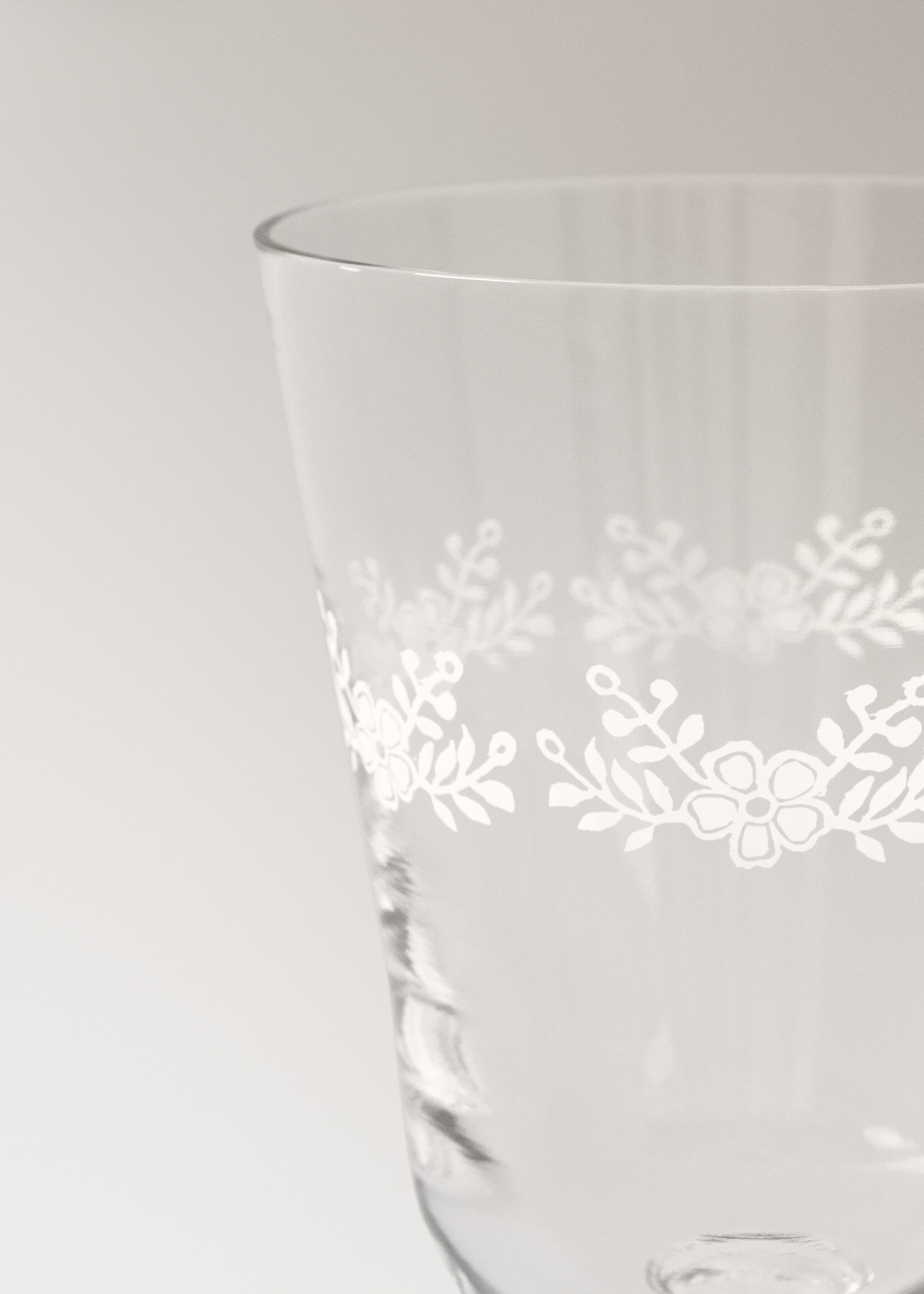 Stem glass rami - Details of the article 1, Off White. Ref: 17063827-00.
