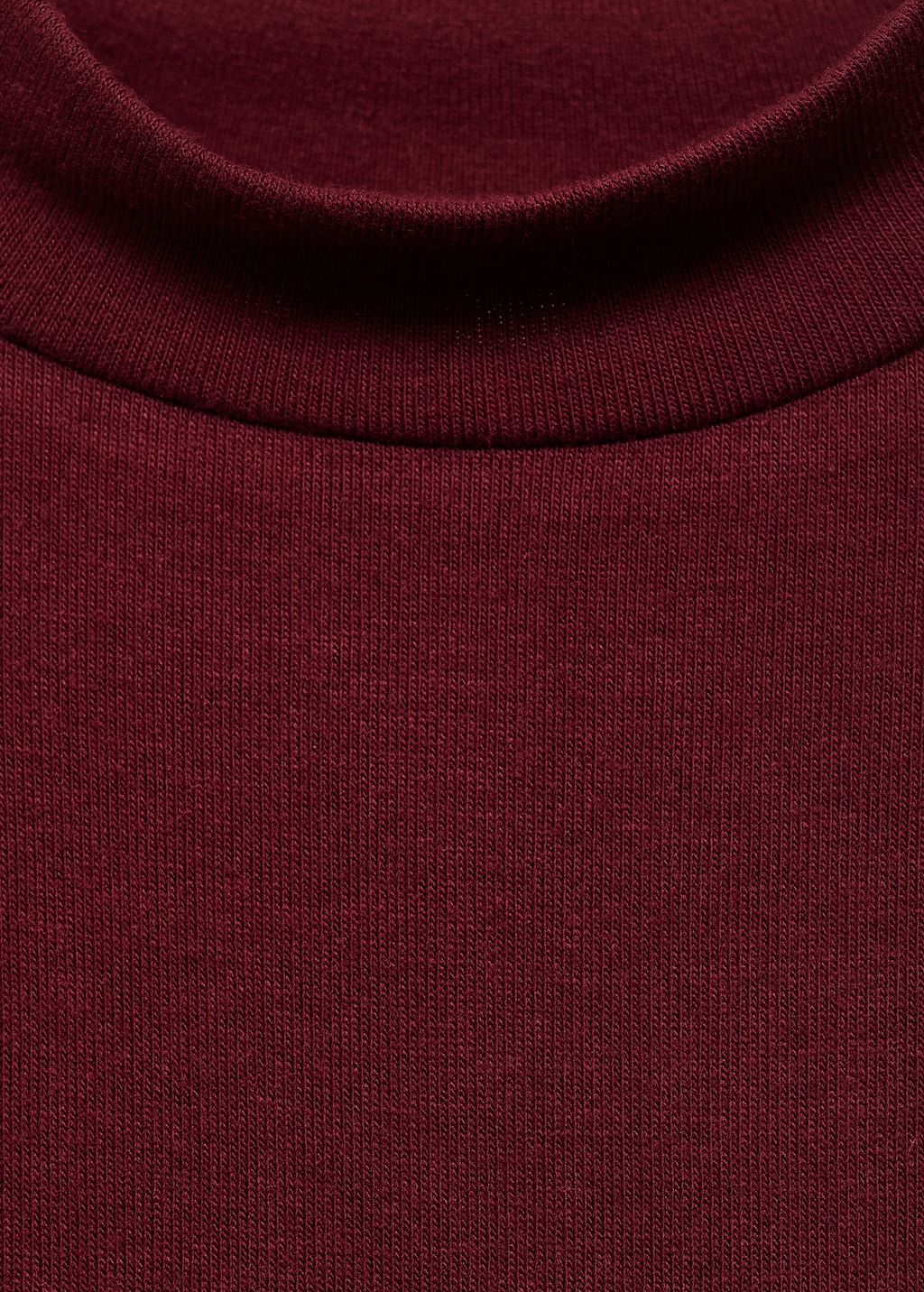 Contrasting belt dress