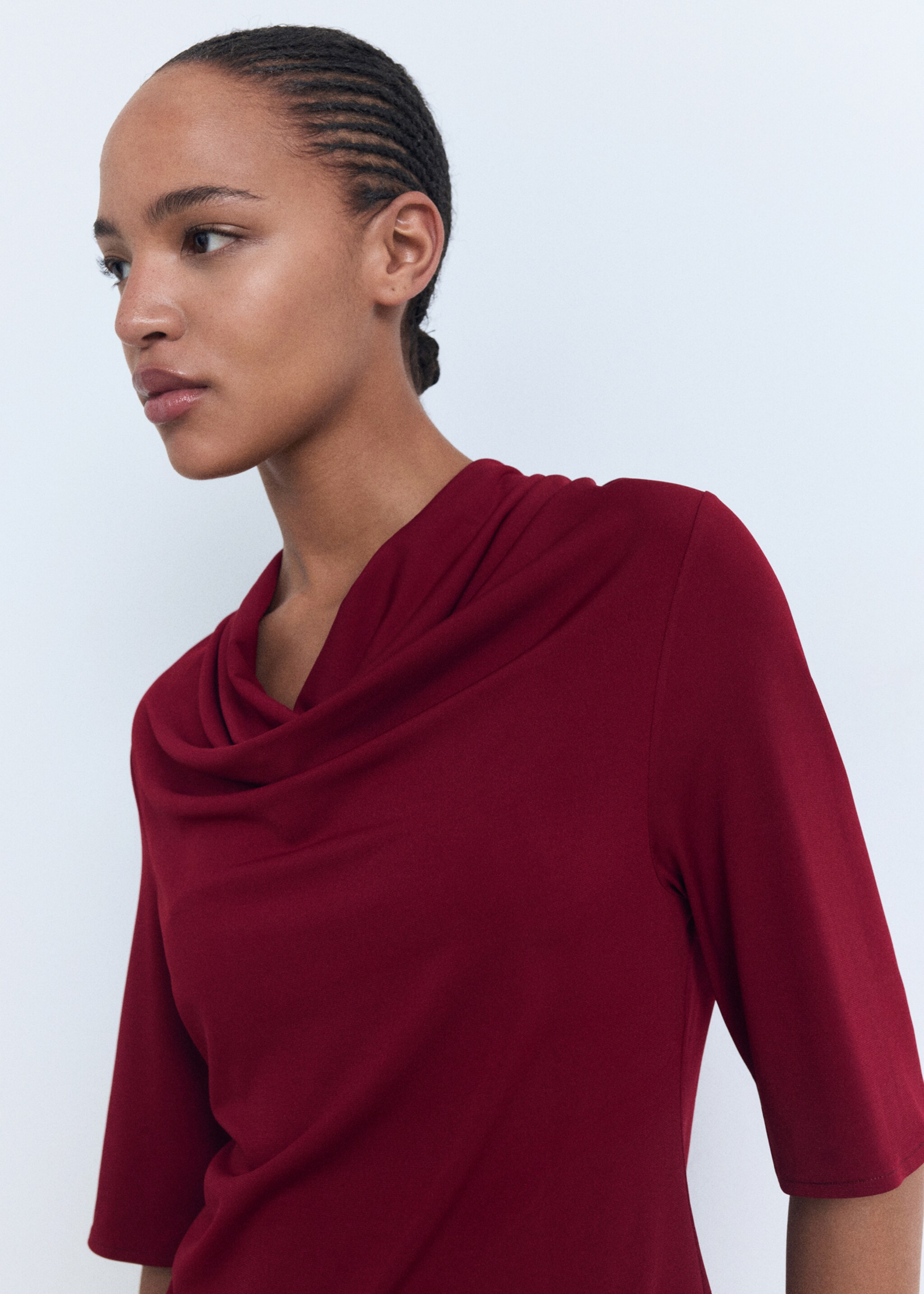 Draped neck top - Details of the article 1, Burgundy. Ref: 17064075-00.