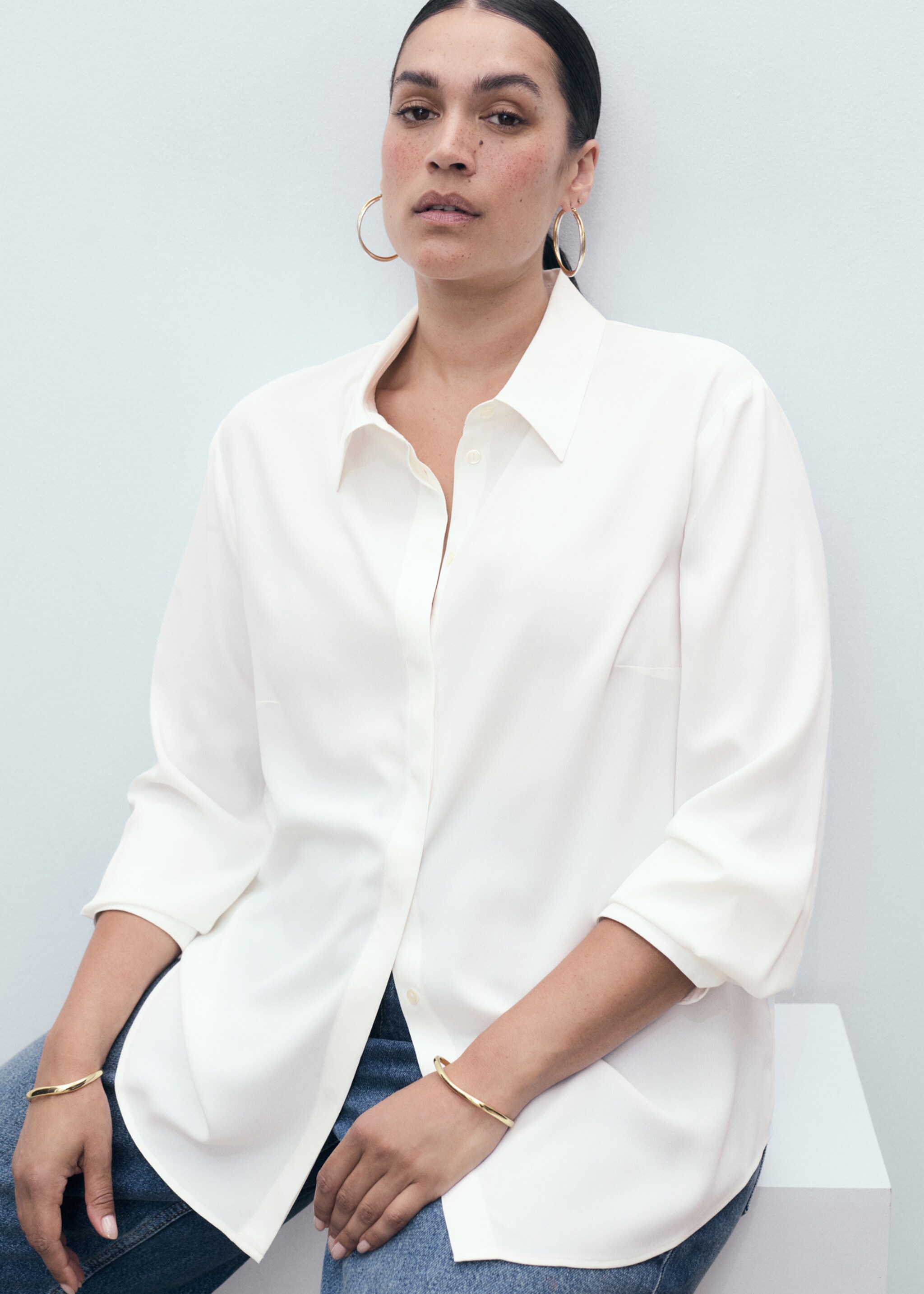 Long-sleeved flowing shirt - Details of the article 5