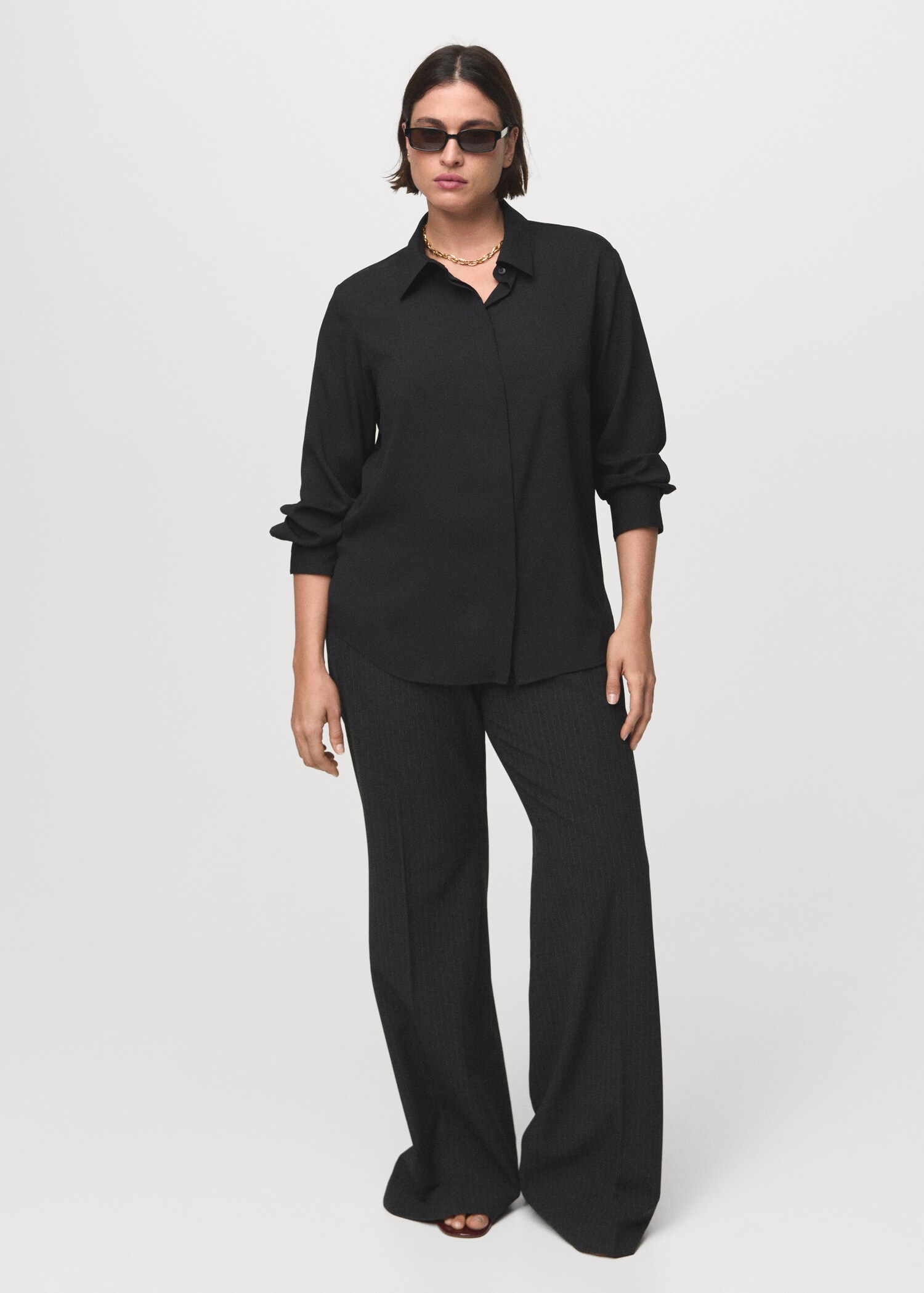 Fluid long-sleeved blouse - Details of the article 3