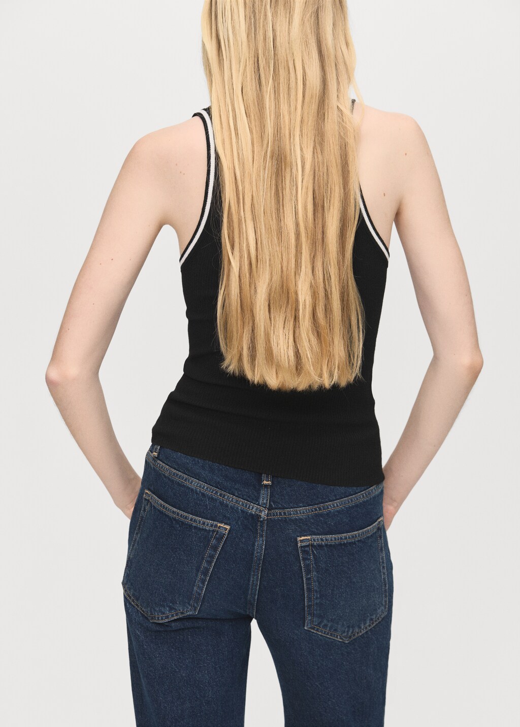 Mango Knitted top with contrast details