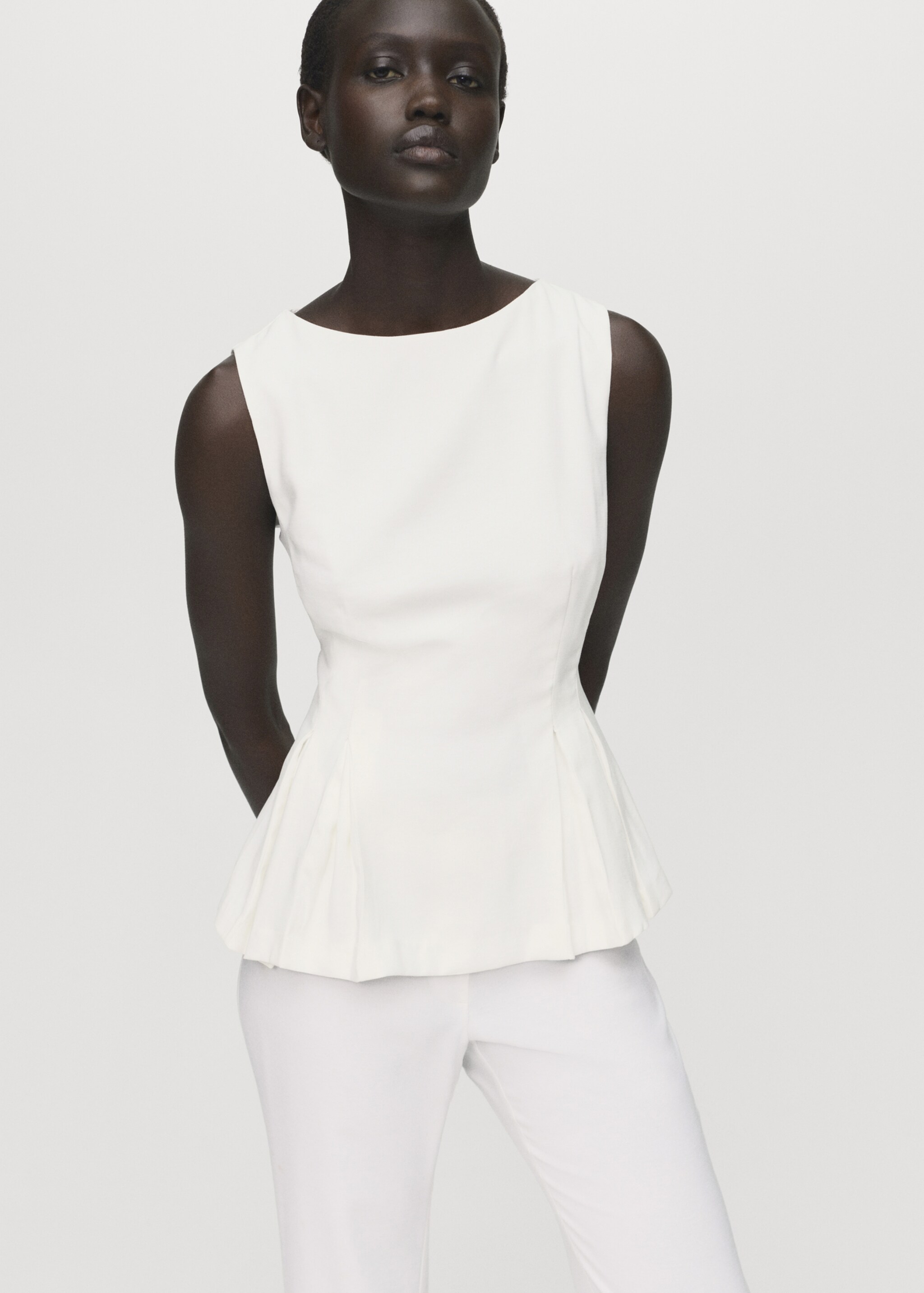 Peplum top with pleat detail - Medium plane, White. Ref: 17064090-00.