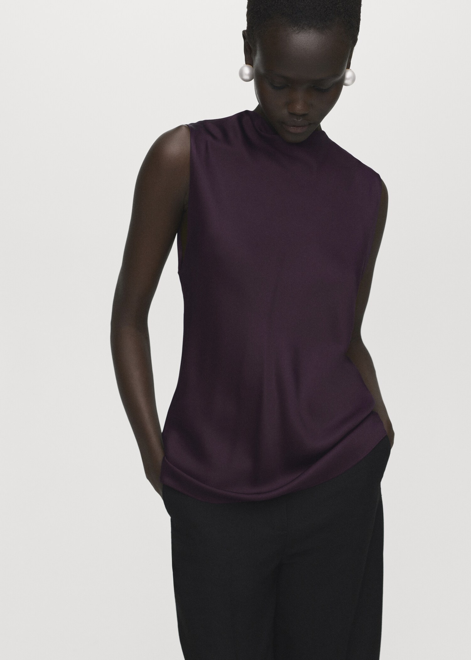 Satin blouse with draped neck - Medium plane