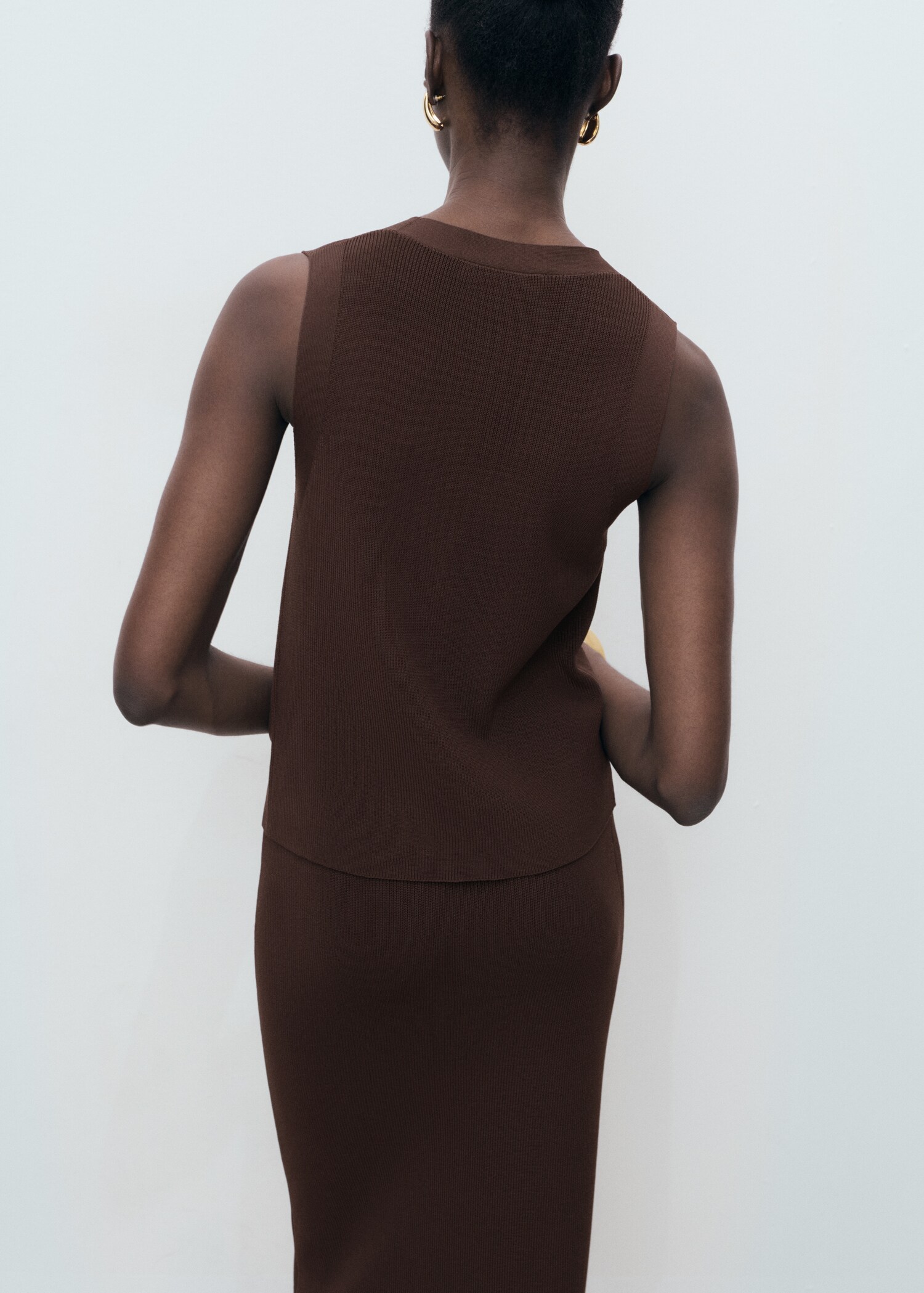 Fine-knit gilet - Reverse of the article