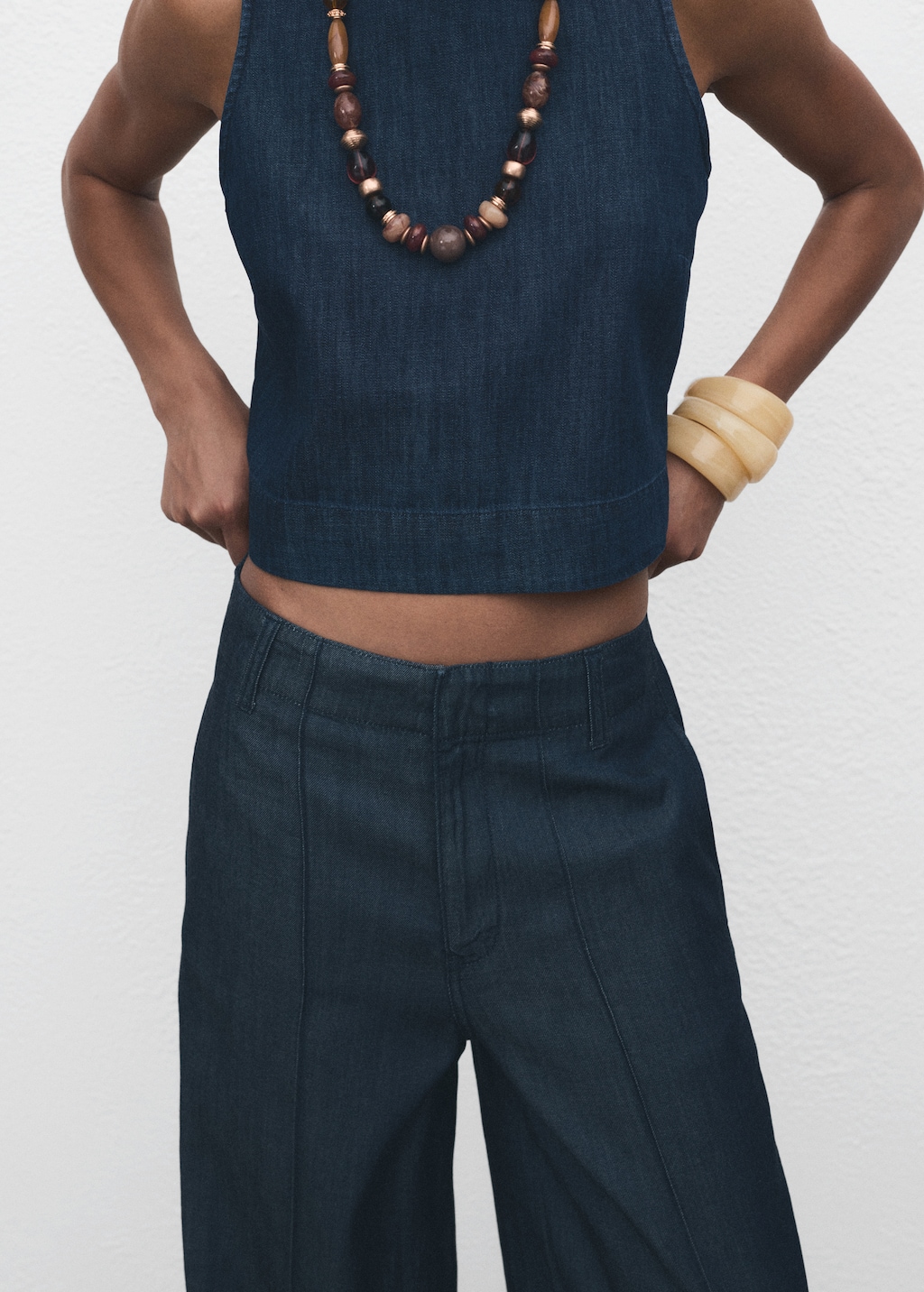 Wide leg denim pants with stitching