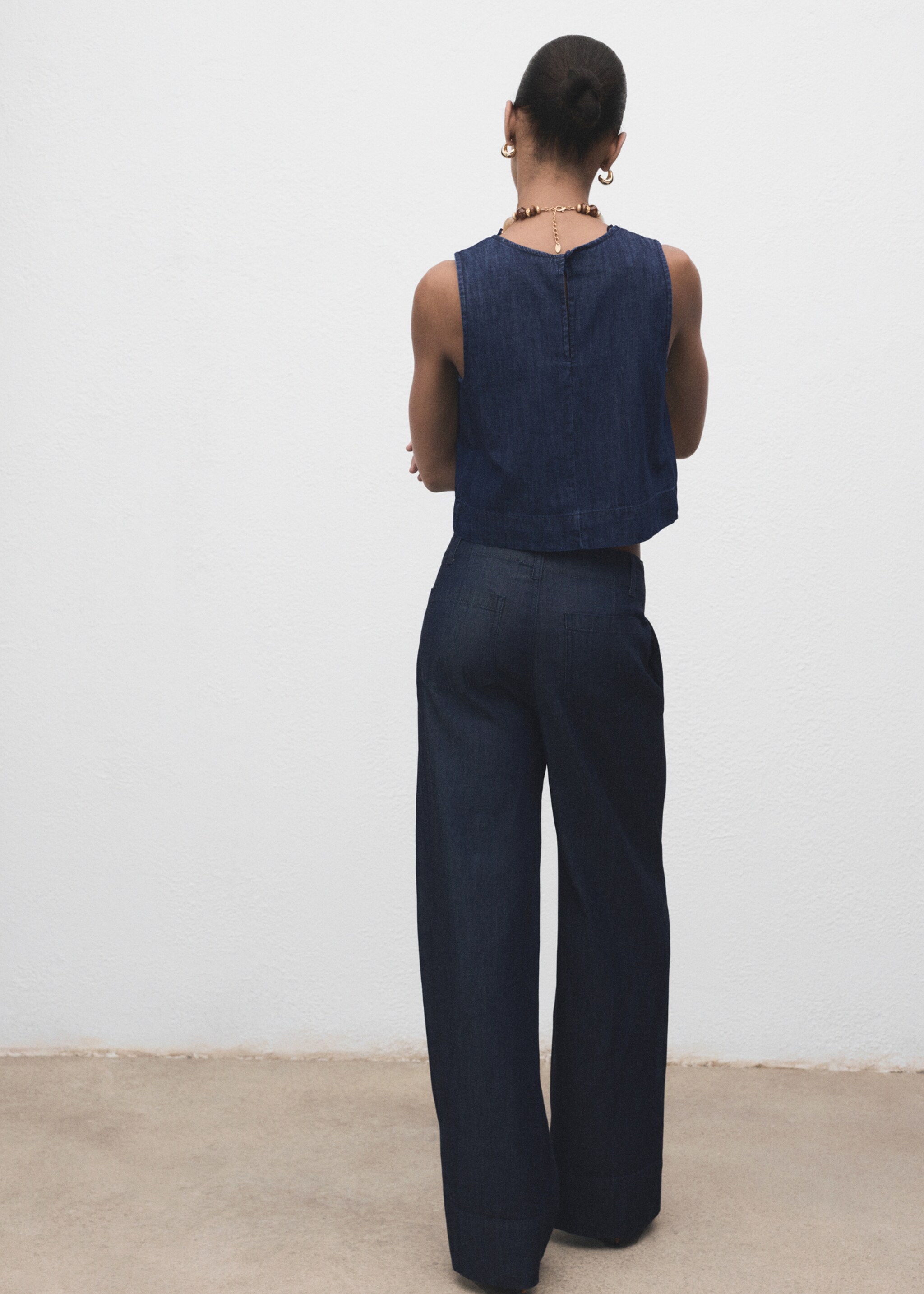 Wide leg denim pants with stitching - Reverse of the article