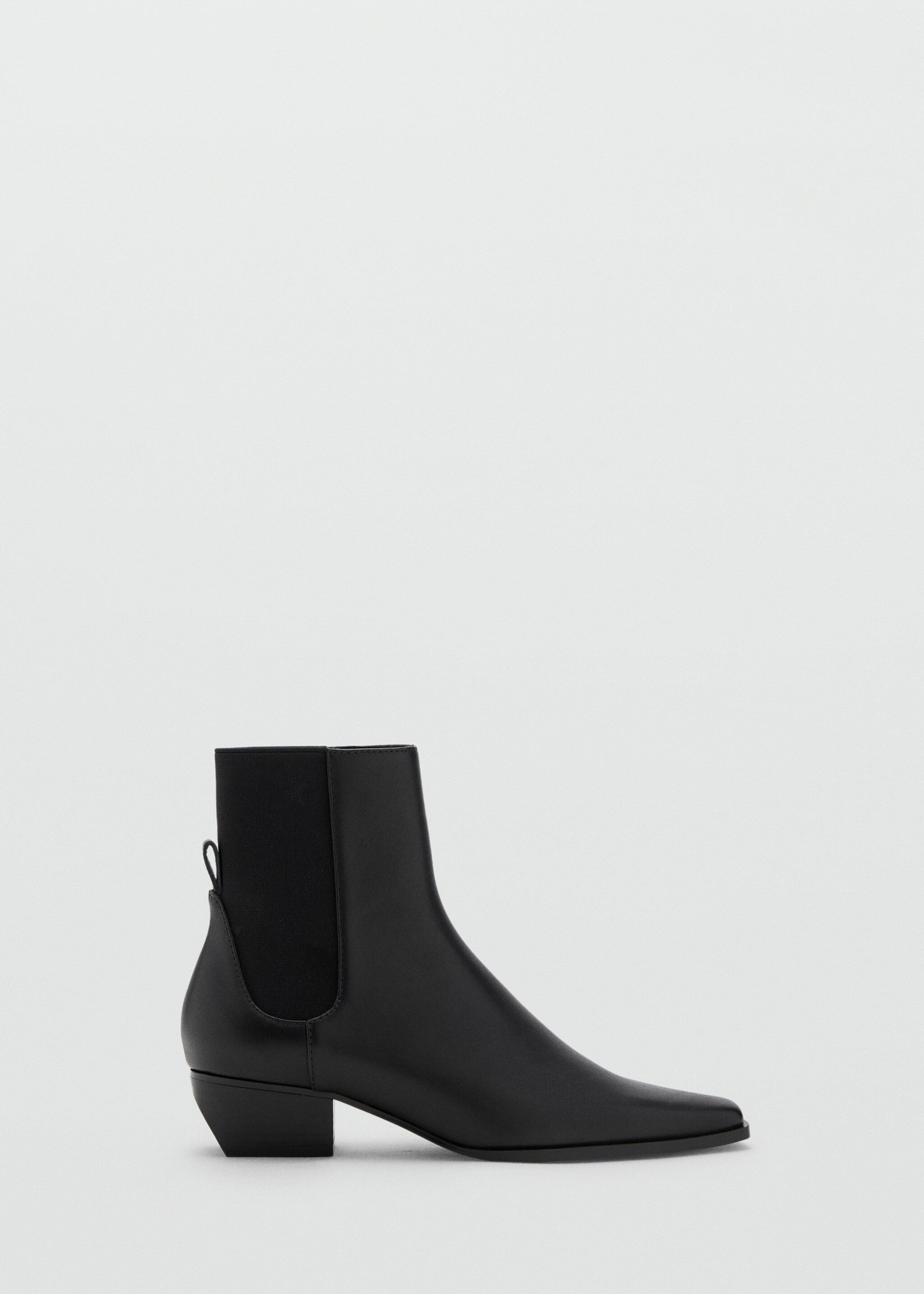 Leather heeled boots - Article without model, Black. Ref: 17064113-00.