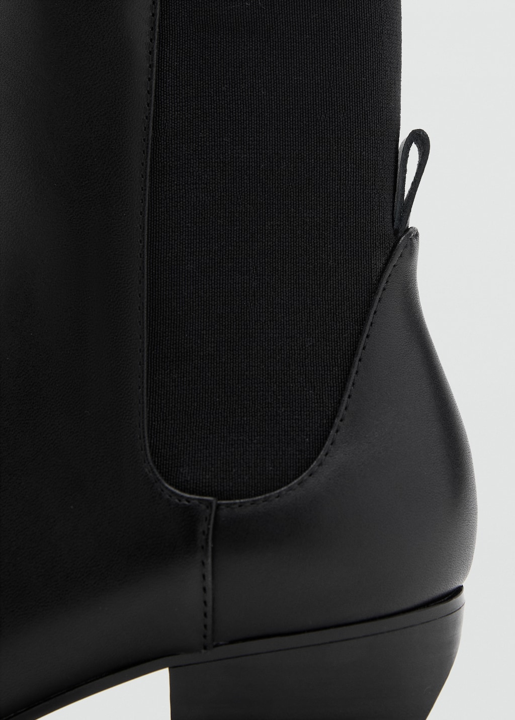 Leather heeled boots - image 3
