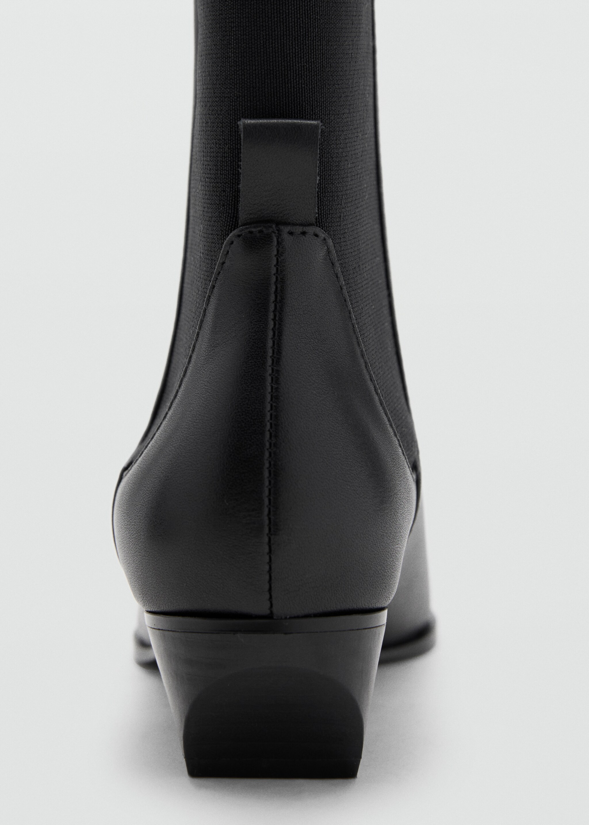 Leather heeled boots - Details of the article 3, Black. Ref: 17064113-00.