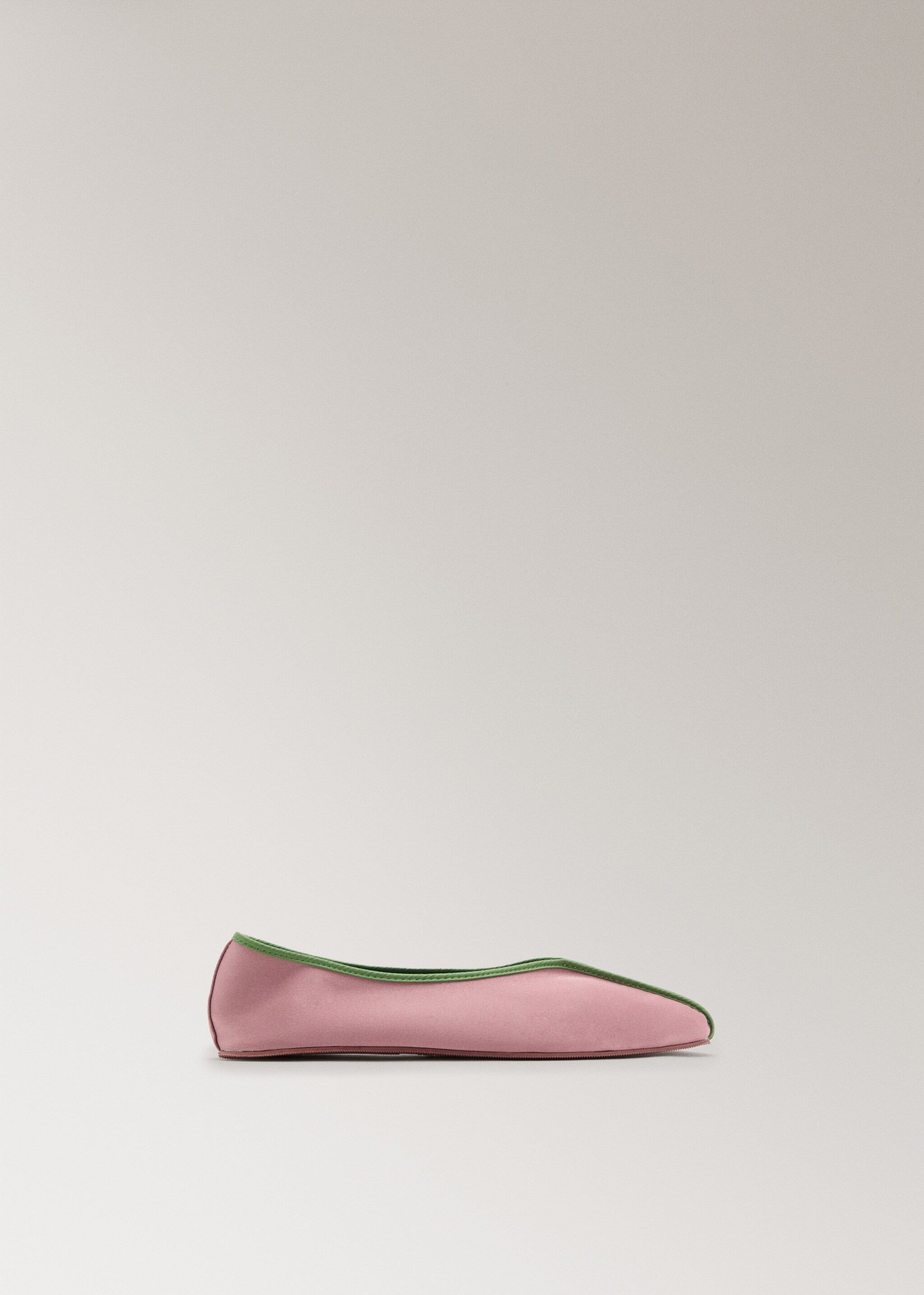 Satin ballet flats with contrast piping - Article without model, Plum. Ref: 17064119-00.