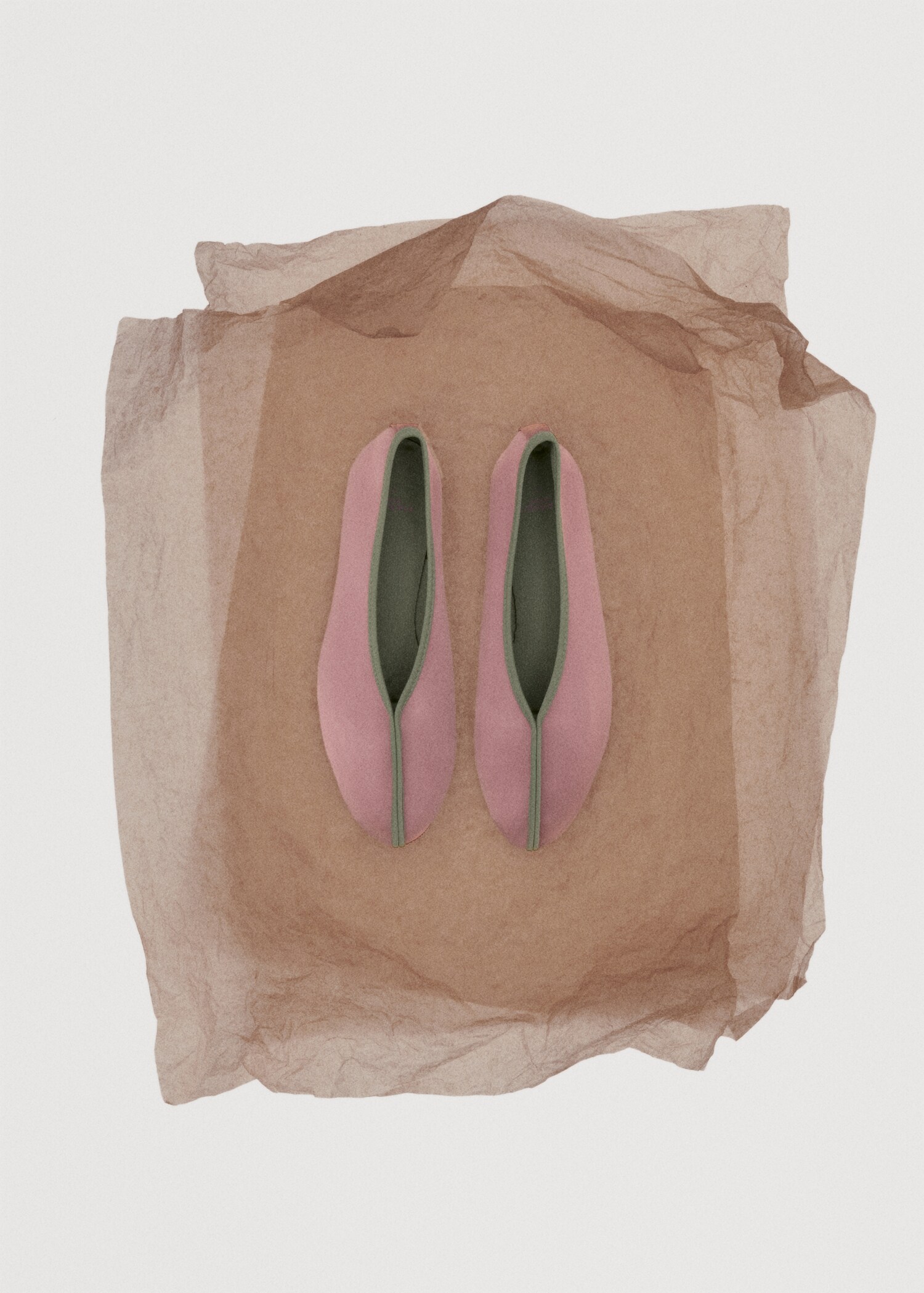 Ballerines en satin passepoil contrasté - Détail de l'article 7