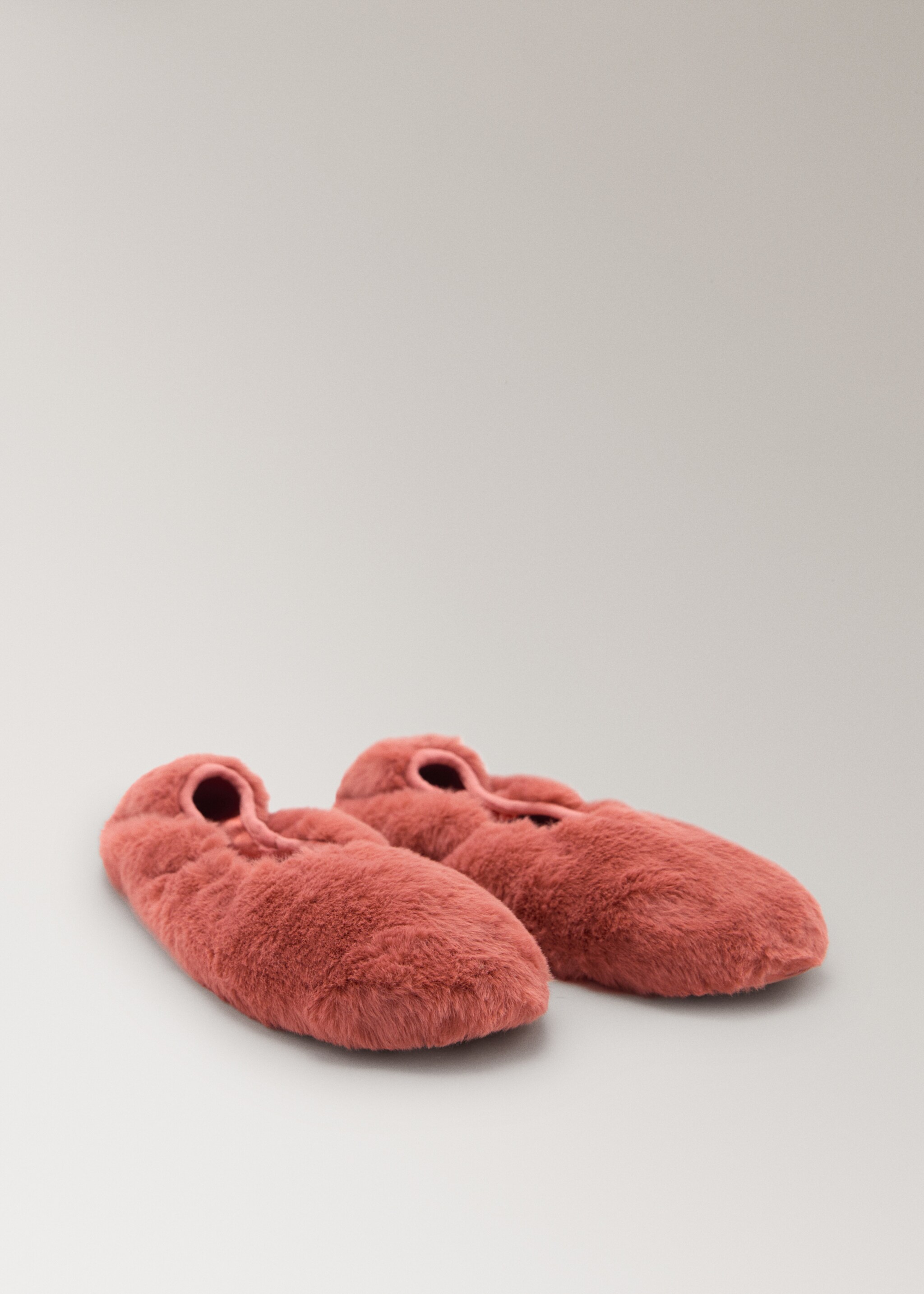 Faux fur ballerina flat - Medium plane, Dark Red. Ref: 17064120-00.