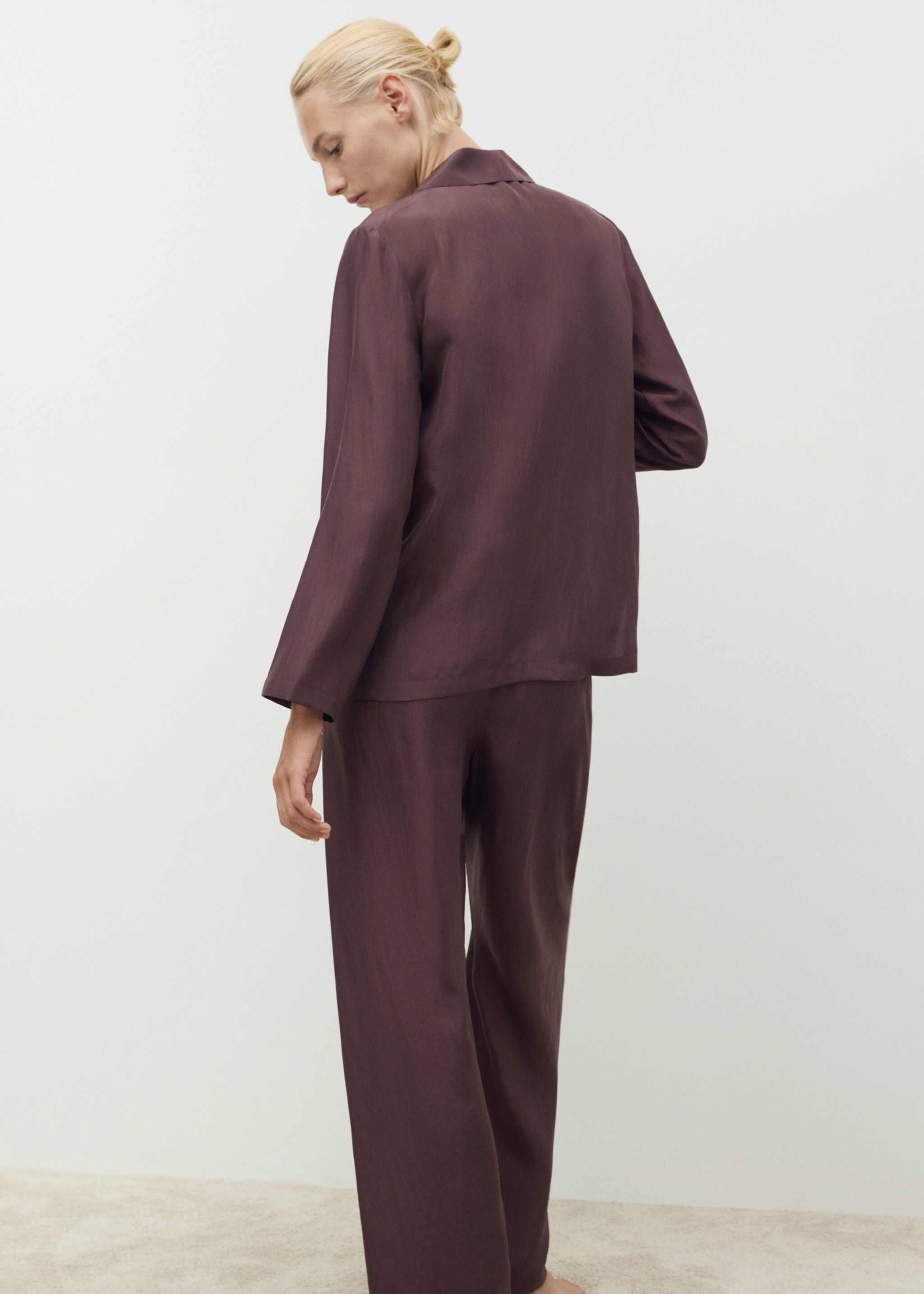 Silk long shirt - Reverse of the article, Blackberry. Ref: 17064126-00.