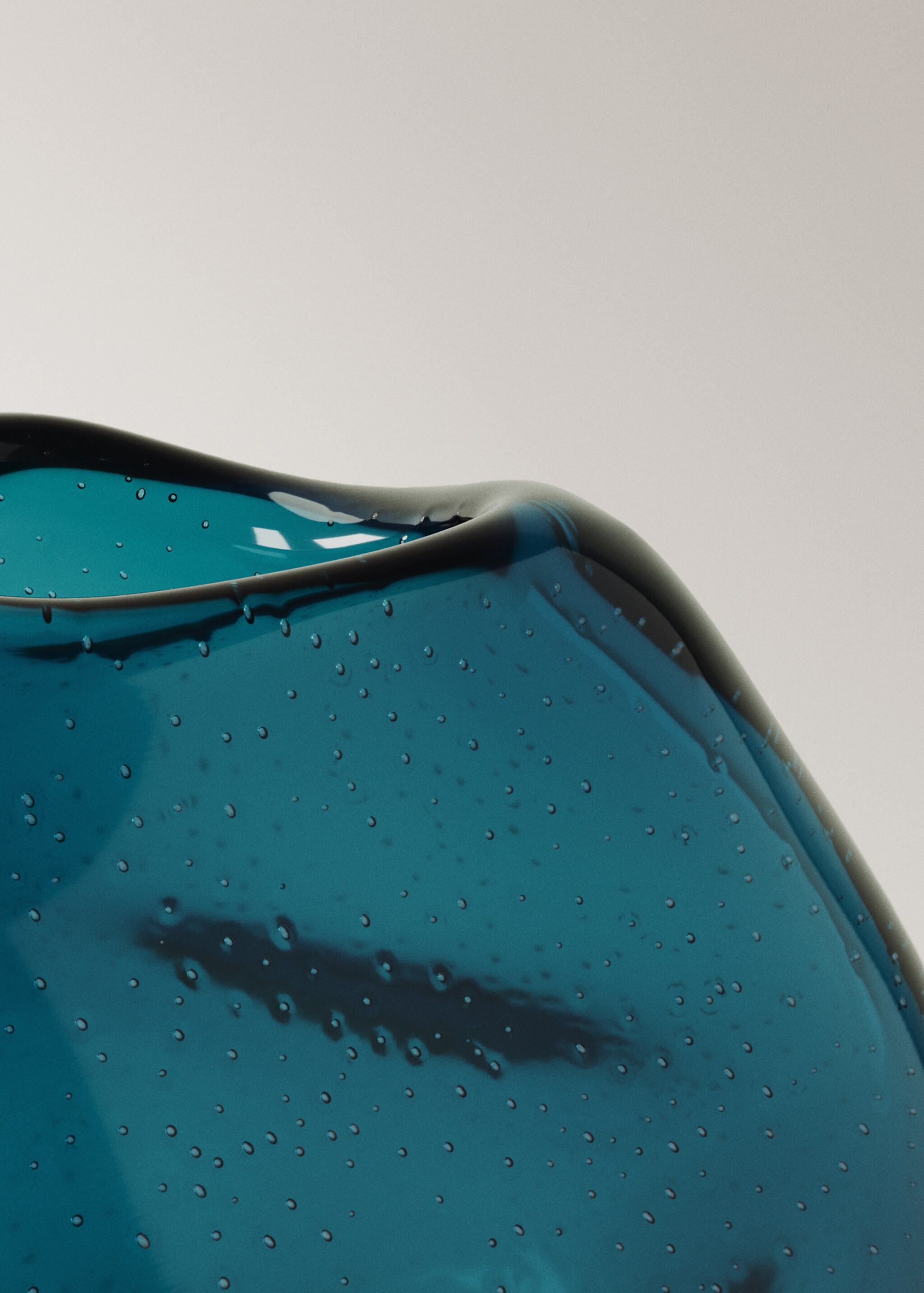 Low irregular glass vase - Details of the article 3, Ink Blue. Ref: 17064133-00.