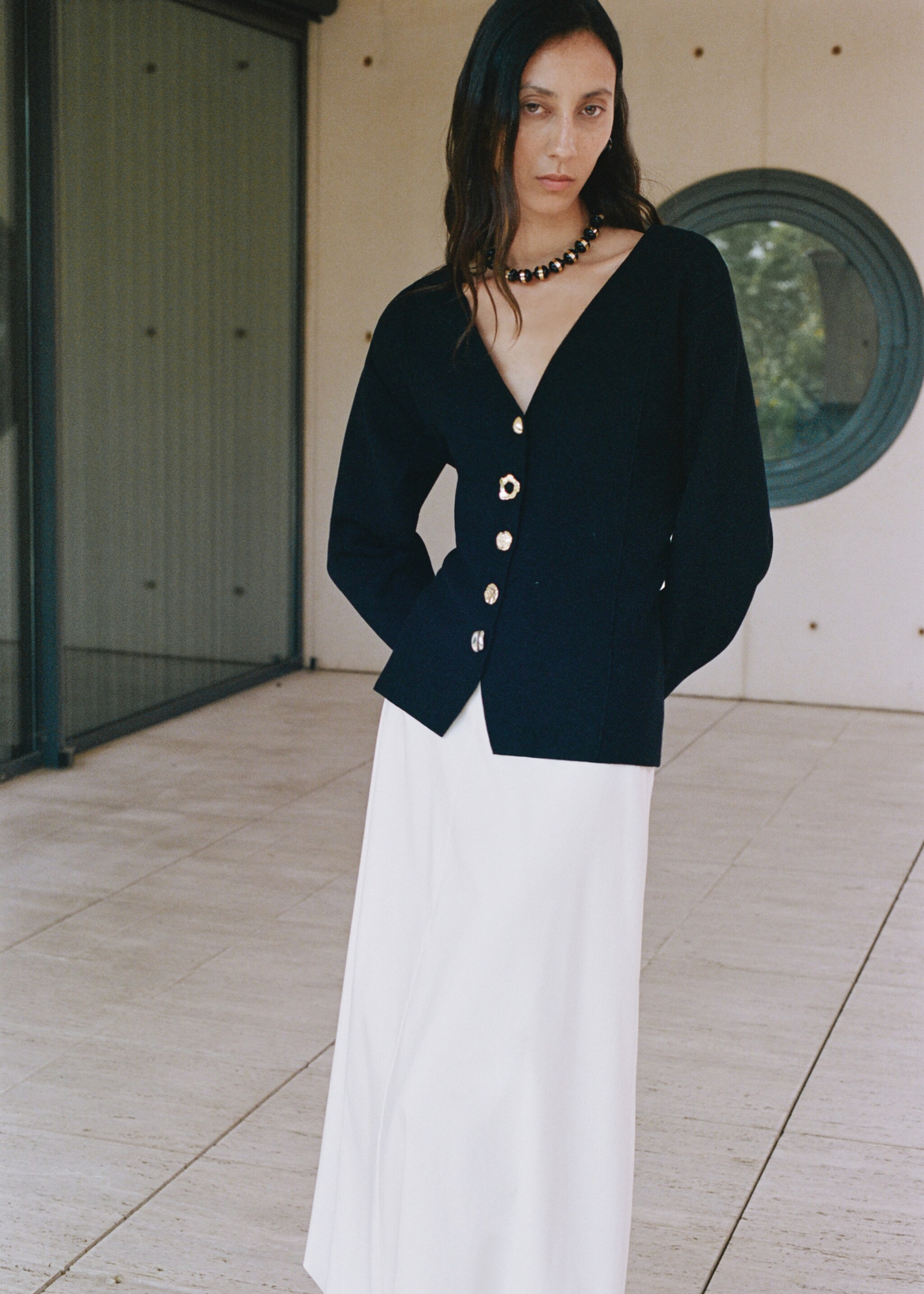 Knitted jacket with jewel buttons - Details of the article 7, Black. Ref: 17064139-00.