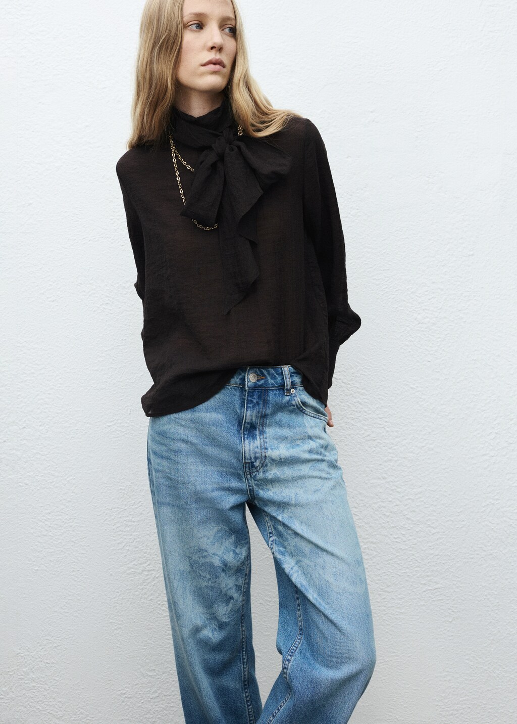 Mango Straight-leg jeans with floral pattern