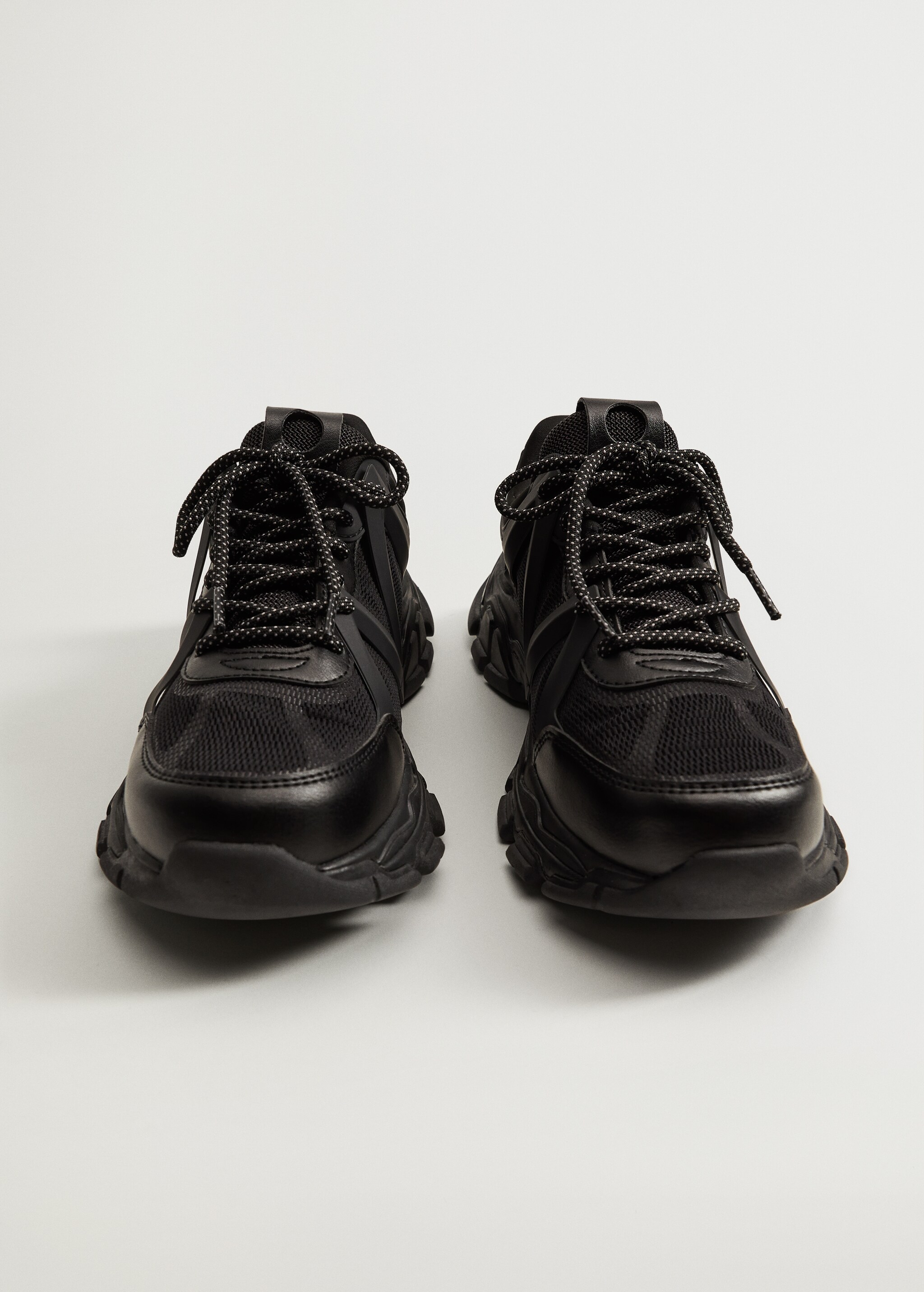 Tırtıklı taban spor ayakkabı  - Ürün detayı 2