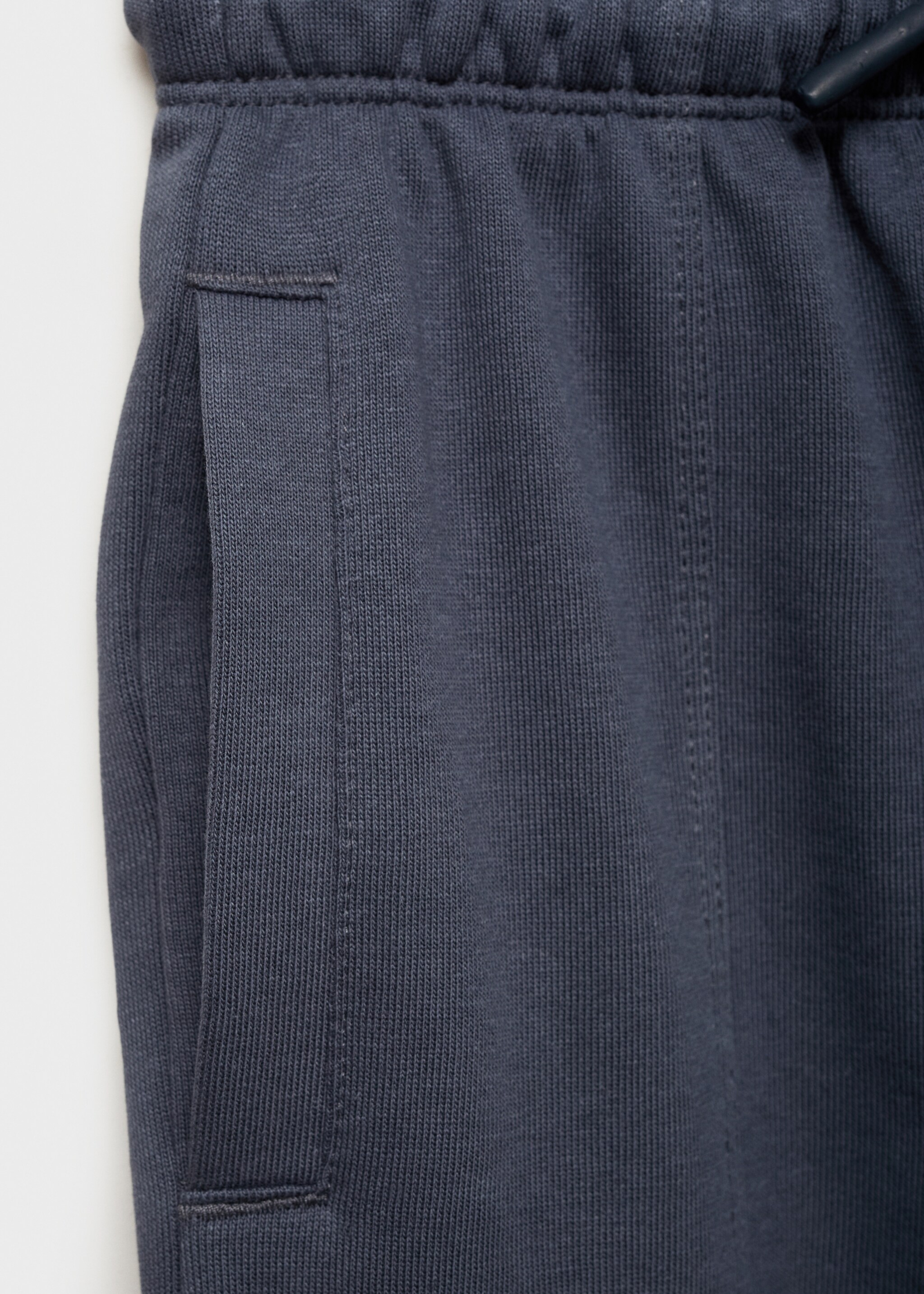 Cotton joggers with elastic waist - Details of the article 0