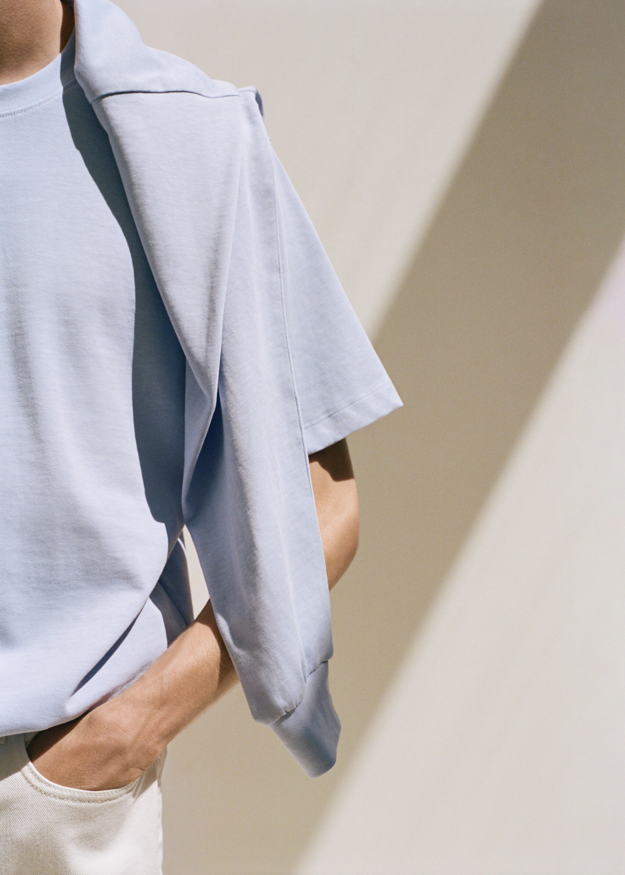 100% cotton sweatshirt - Details of the article 3, Sky Blue. Ref: 17064432-00.