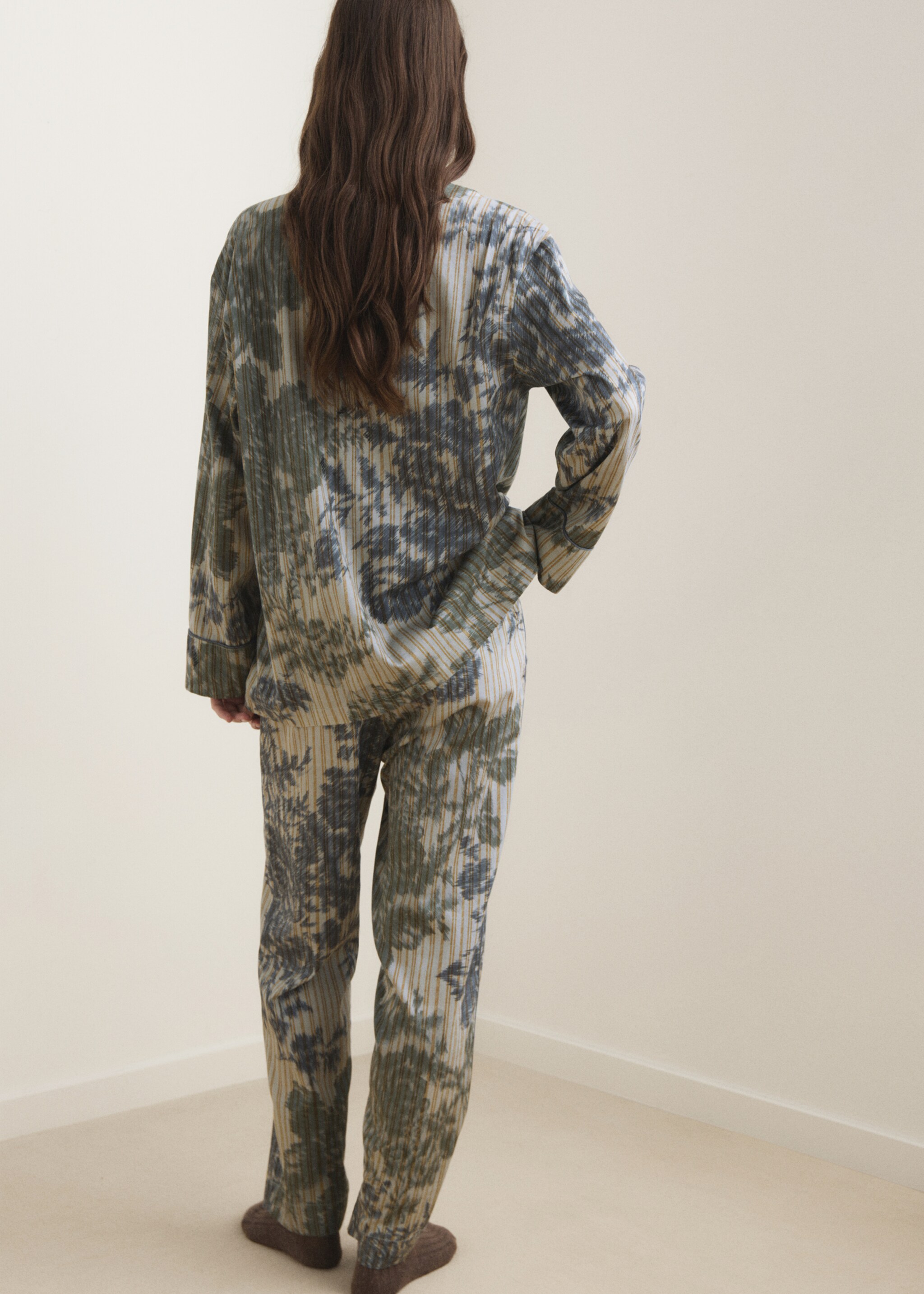 Pyjama bottoms with blurred print - Reverse of the article, Green. Ref: 17064437-00.