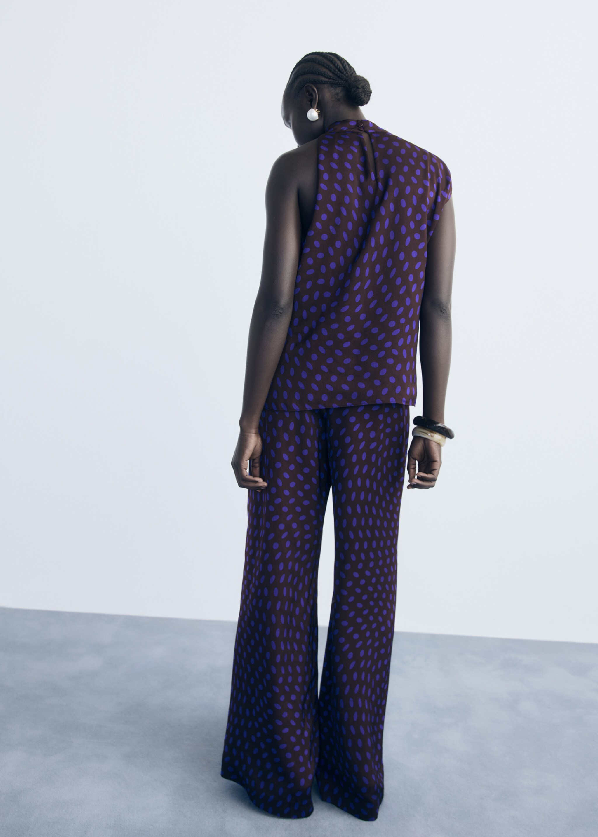 Polka dots flare trousers - Reverse of the article, Brown. Ref: 17064445-00.