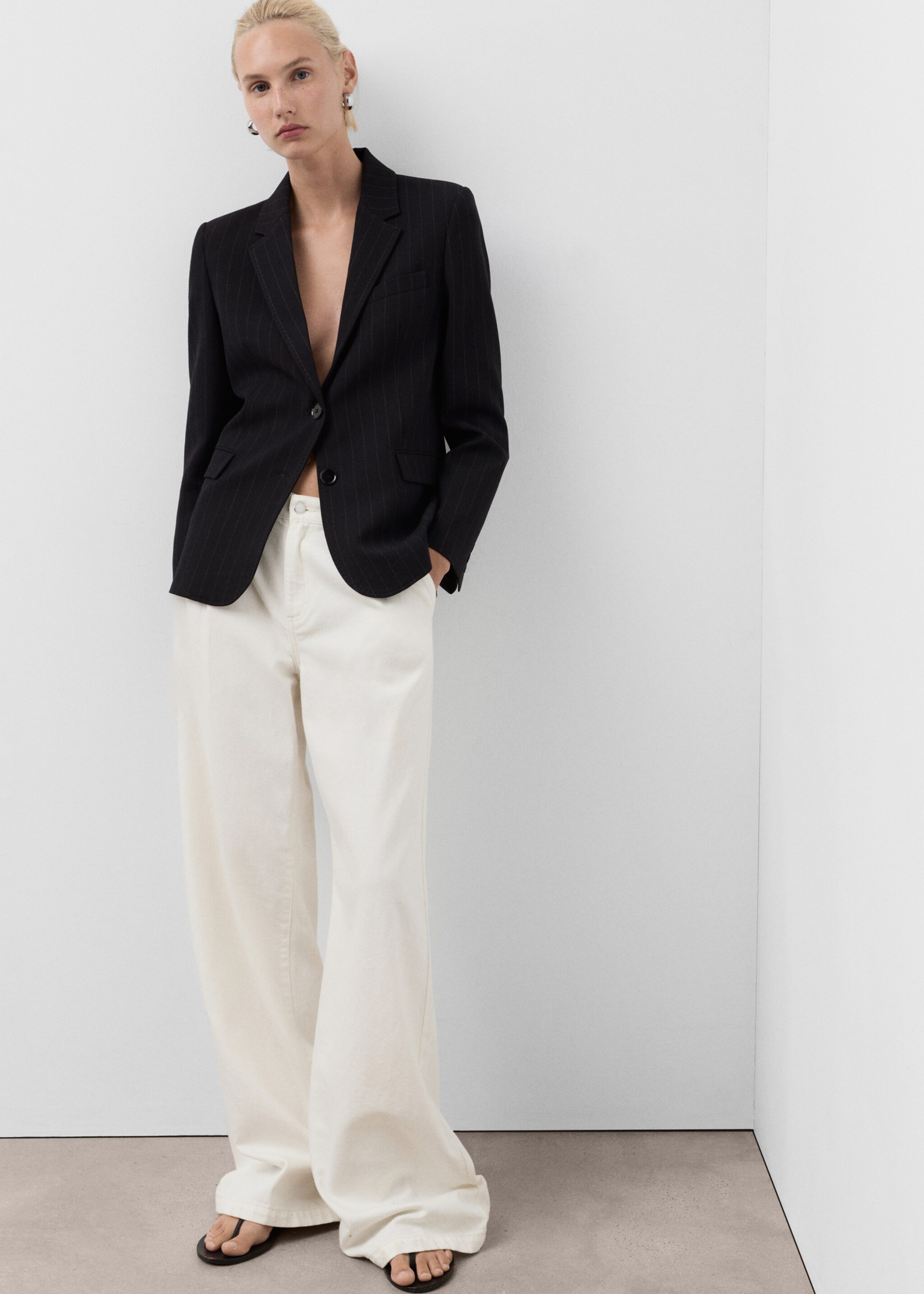 Straight-fit suit jacket - Details of the article 2, Navy. Ref: 17064786-00.