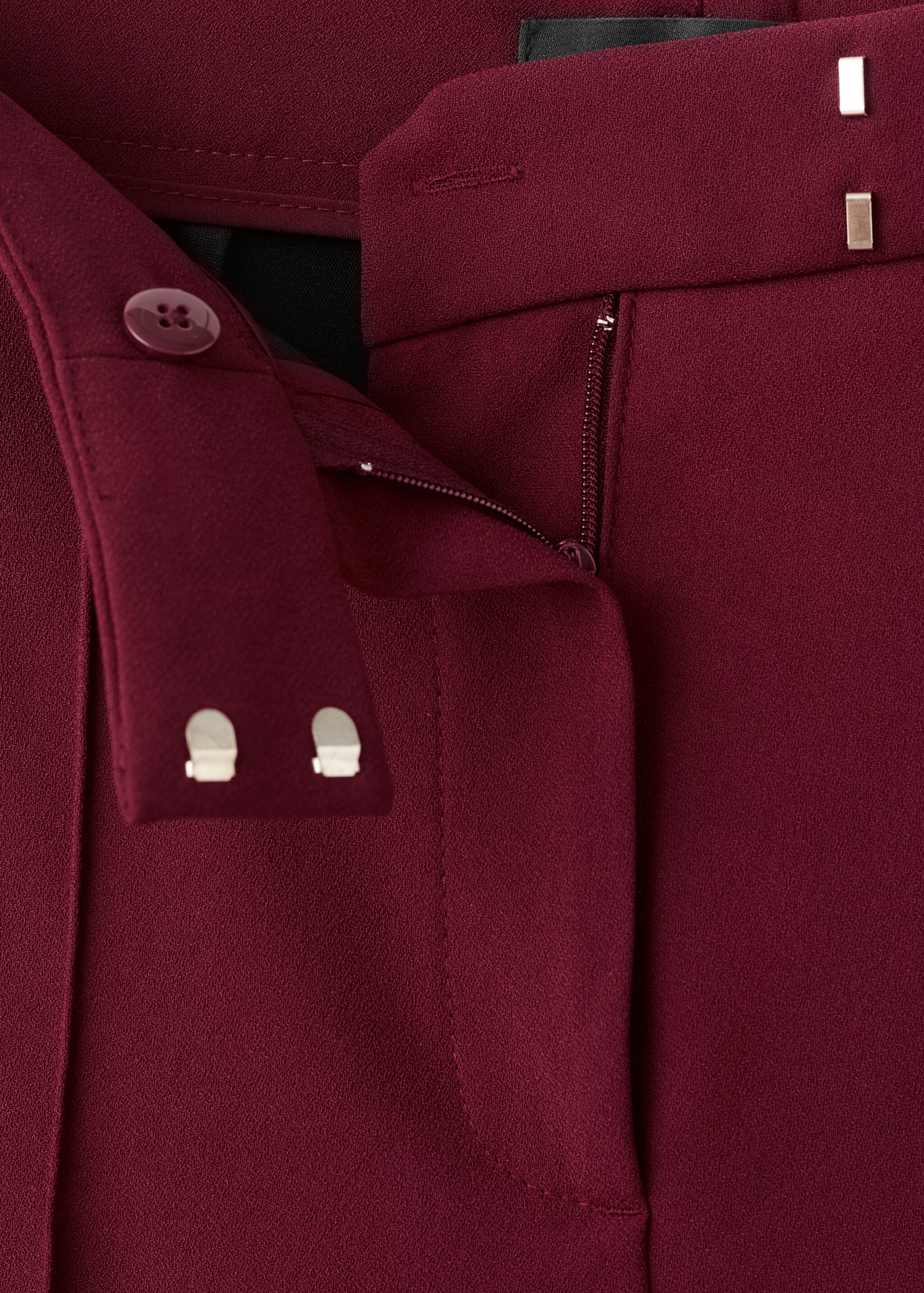 Straight mid-rise trousers - Details of the article 0, Burgundy. Ref: 17064789-00.