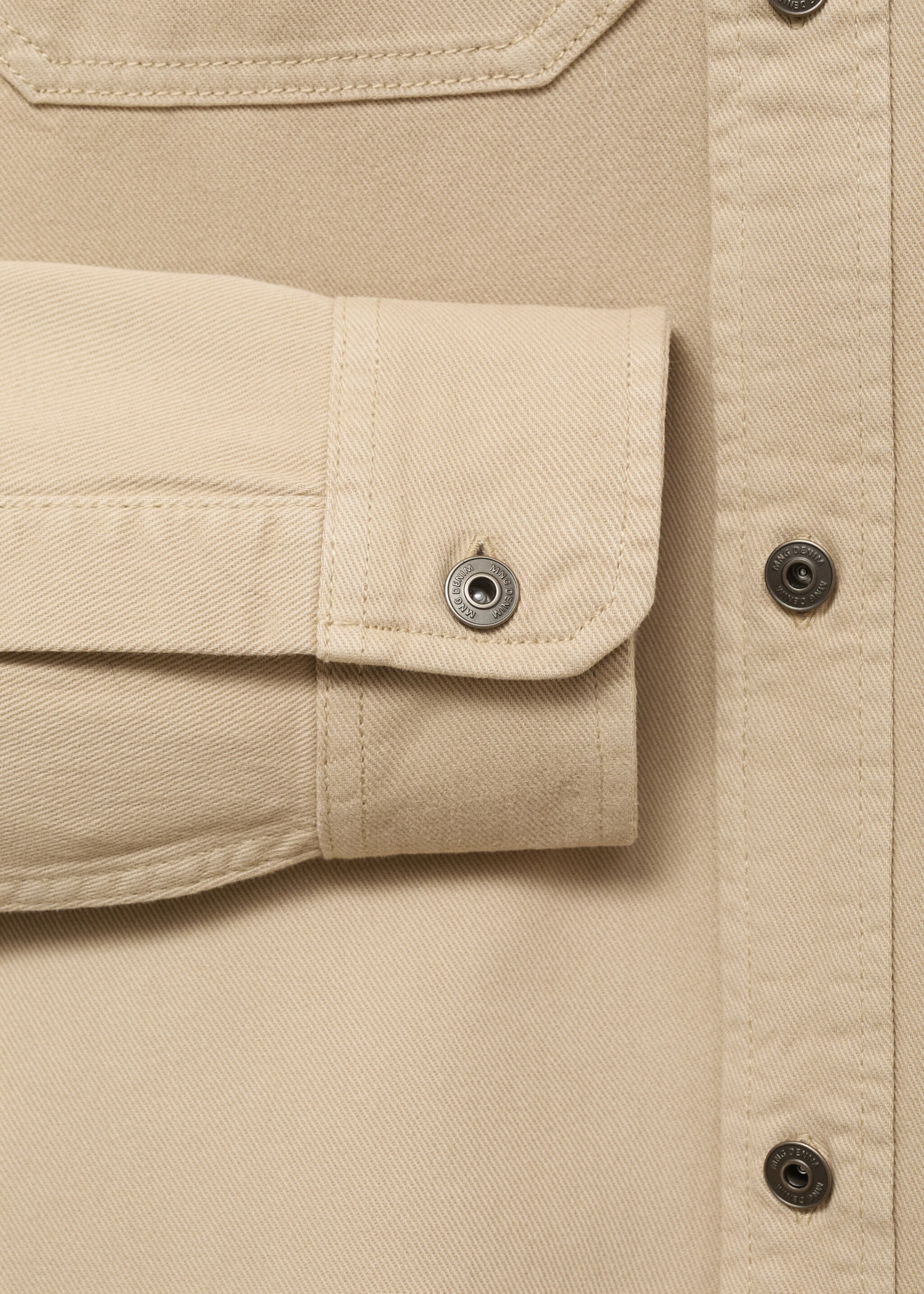 Surchemise en jean poches - Détail de l'article 0, Beige. Ref: 17065142-00.