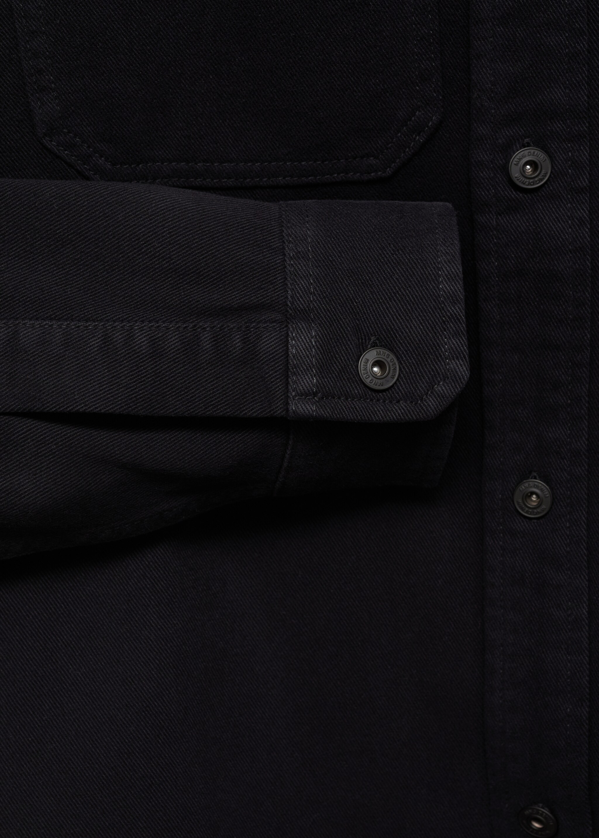 Denim overshirt pockets - Details of the article 0, Navy. Ref: 17065142-00.