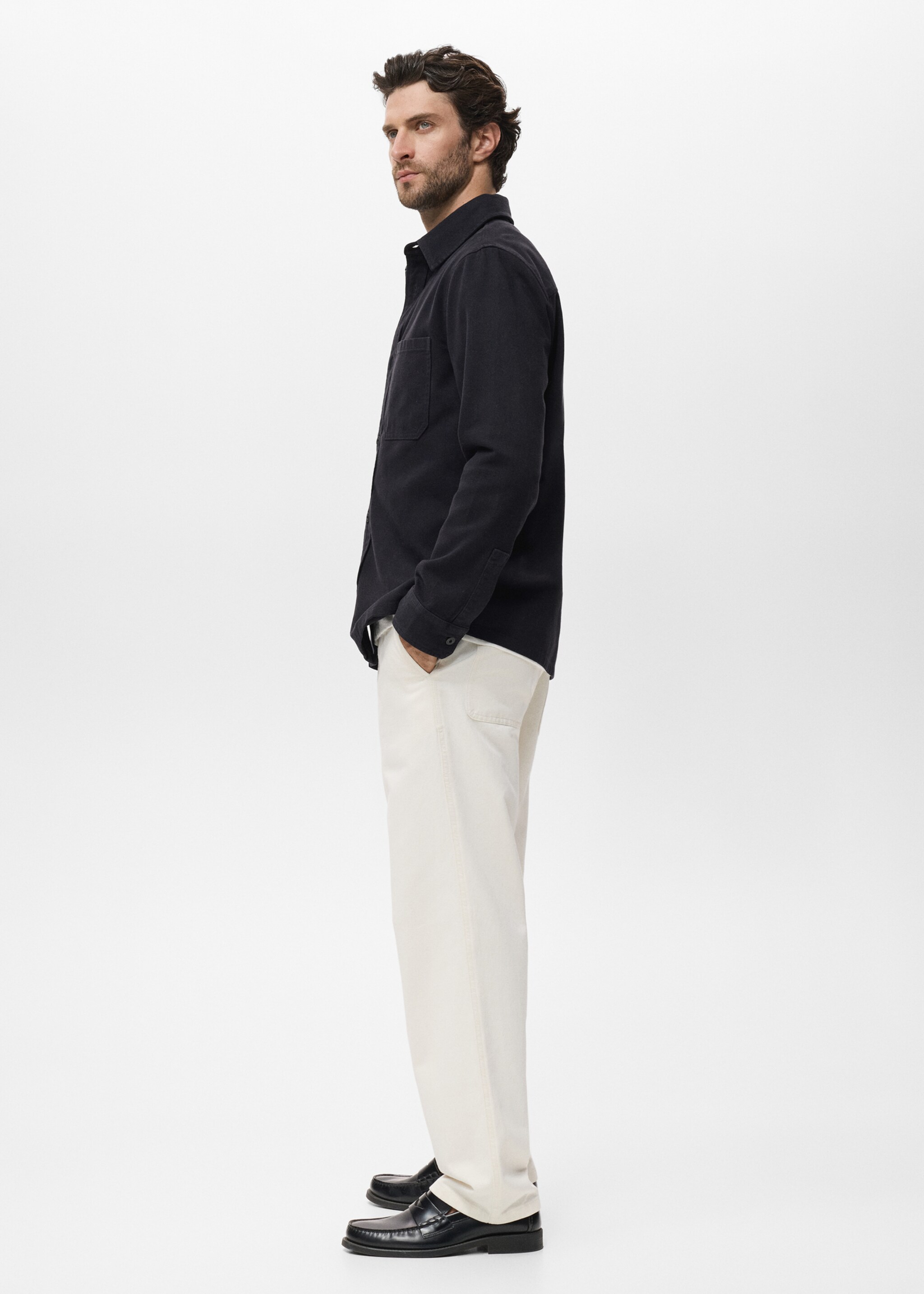 Denim overshirt pockets - Details of the article 2, Navy. Ref: 17065142-00.